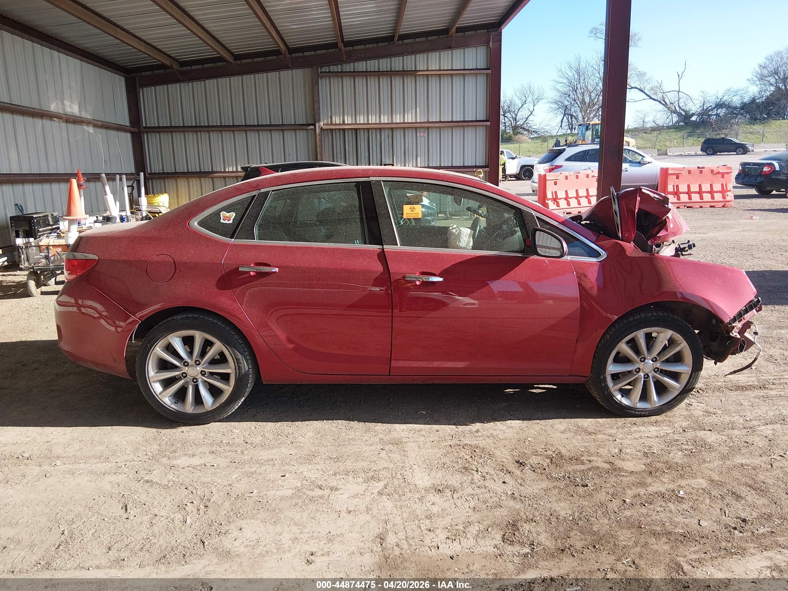2012 Buick Verano   Red vin: 1G4PP5SK6C4210682