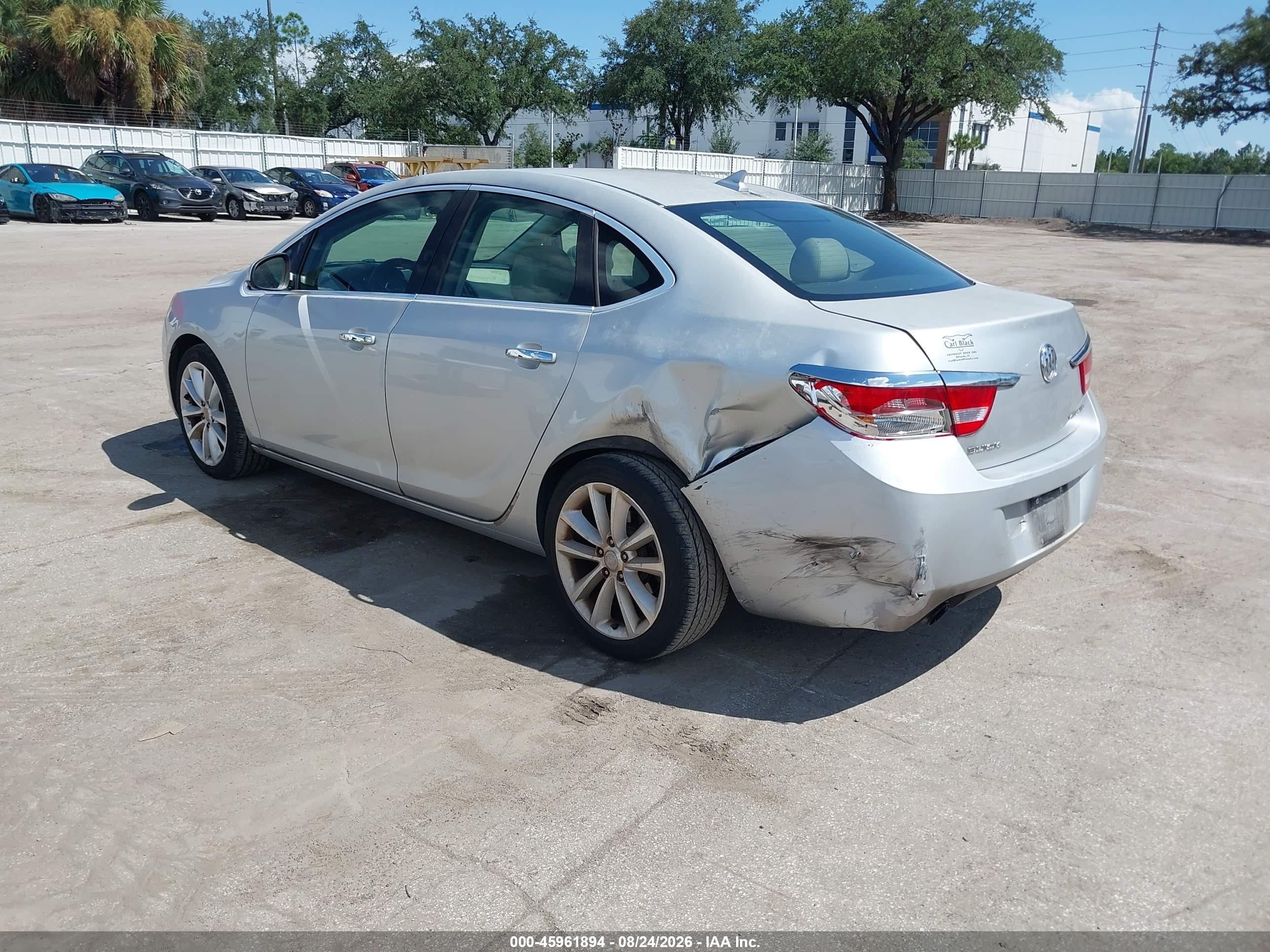 2013 Buick Verano   Silver vin: 1G4PP5SK6D4230819