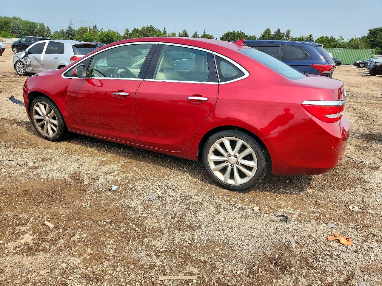 2013 Buick Verano Красный vin: 1G4PP5SK6D4248219