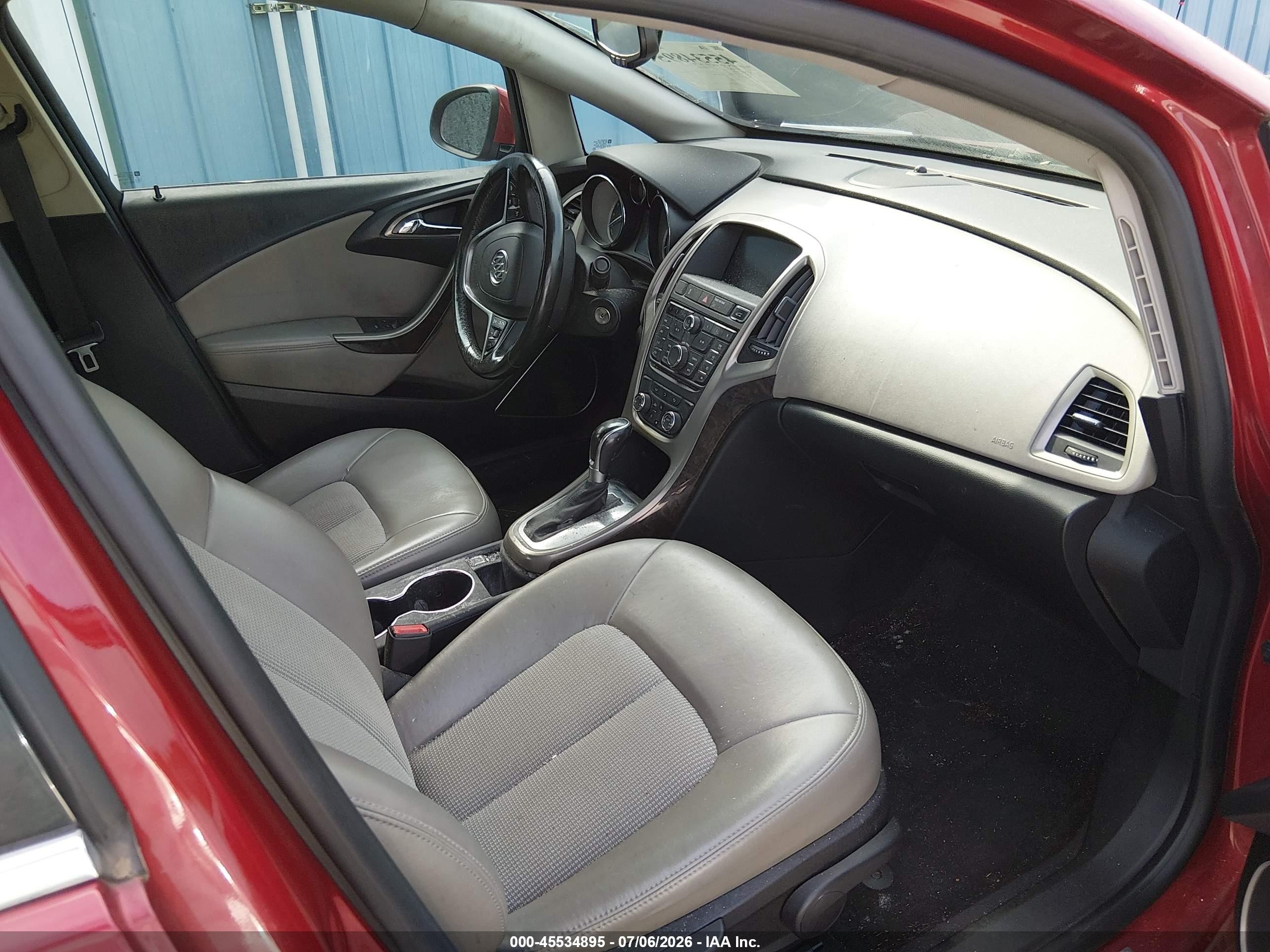 2013 Buick Verano   Красный vin: 1G4PP5SK6D4251296
