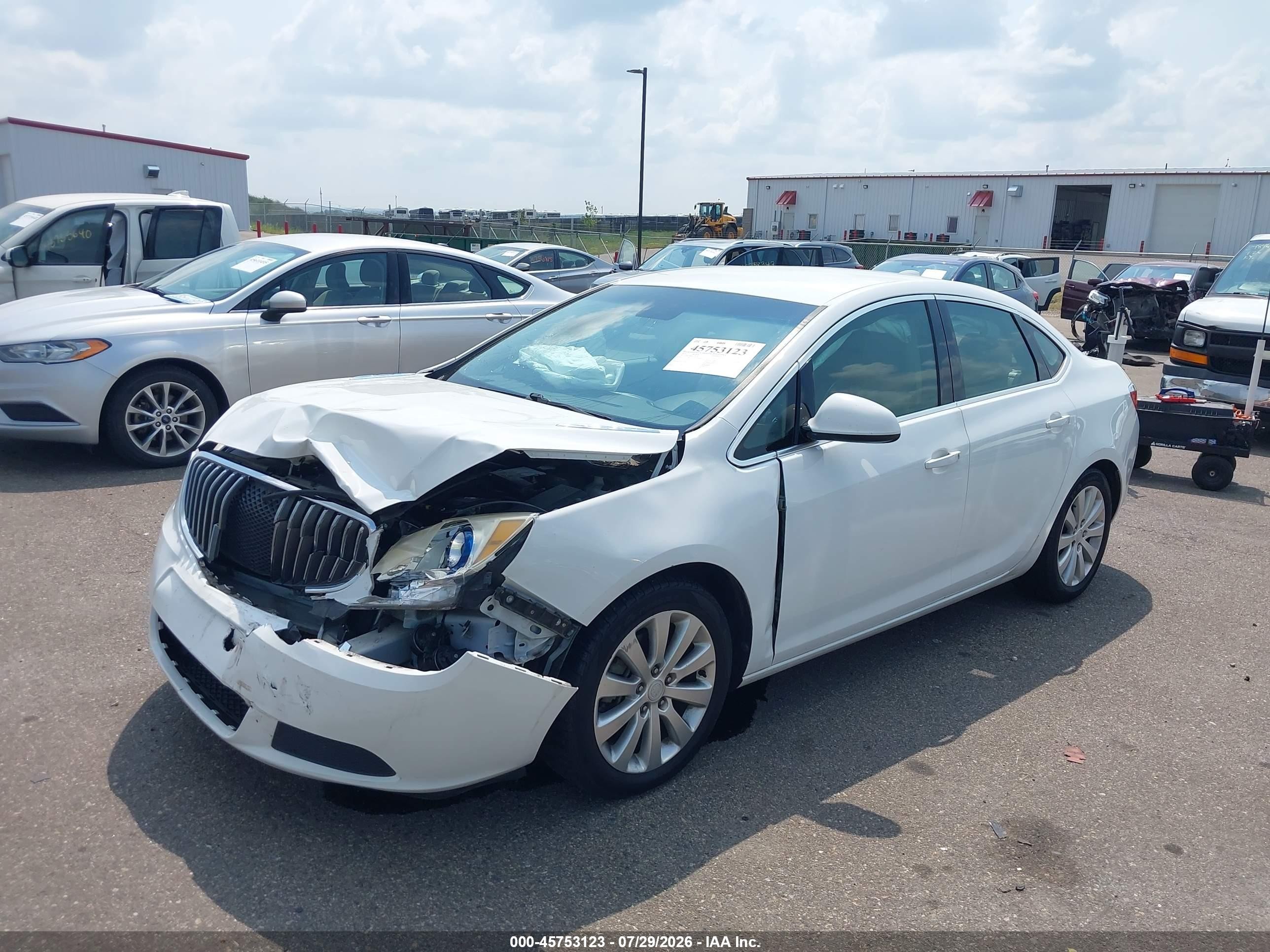 2015 Buick Verano   White vin: 1G4PP5SK6F4142176