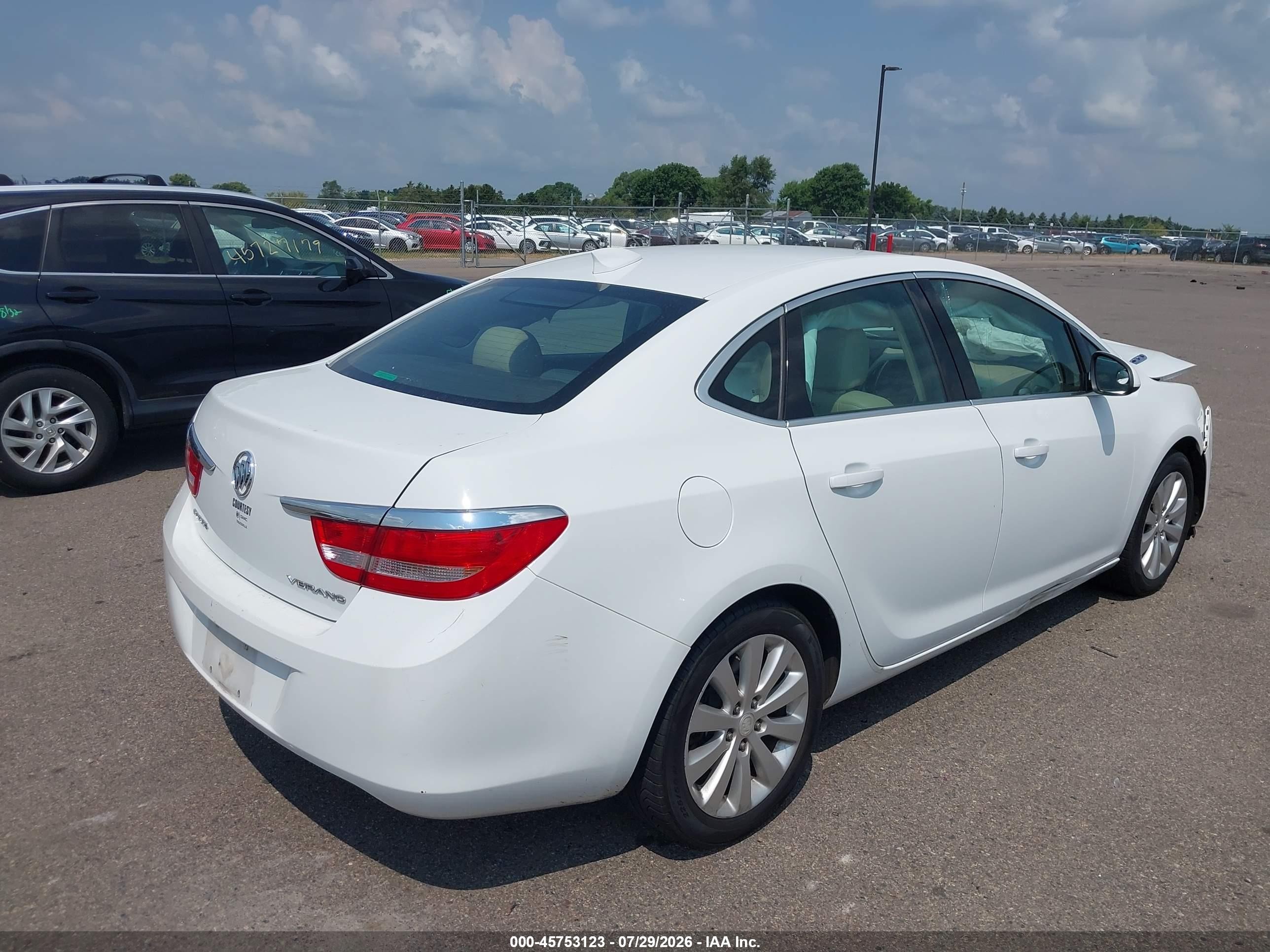 2015 Buick Verano   White vin: 1G4PP5SK6F4142176