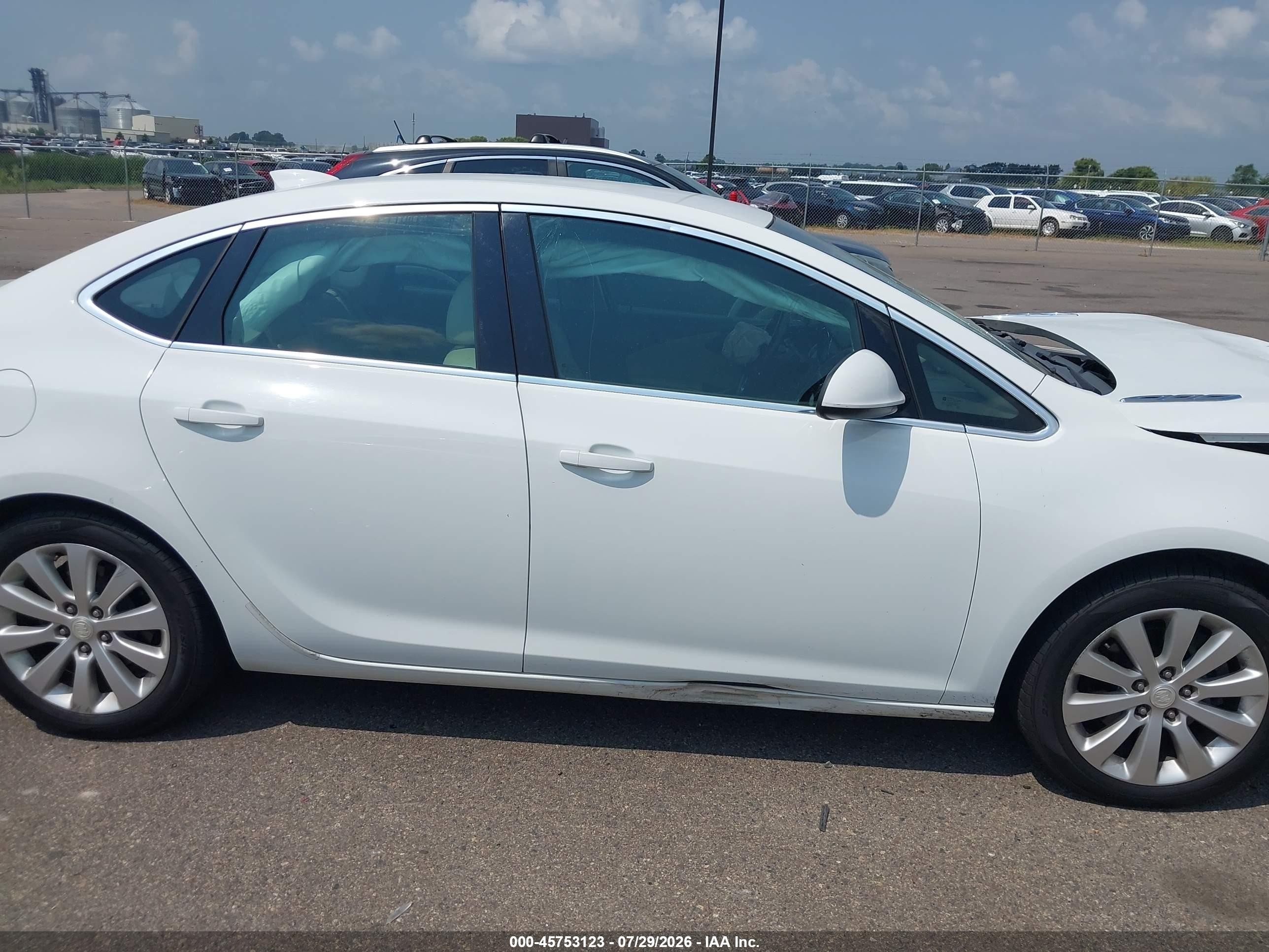 2015 Buick Verano   White vin: 1G4PP5SK6F4142176