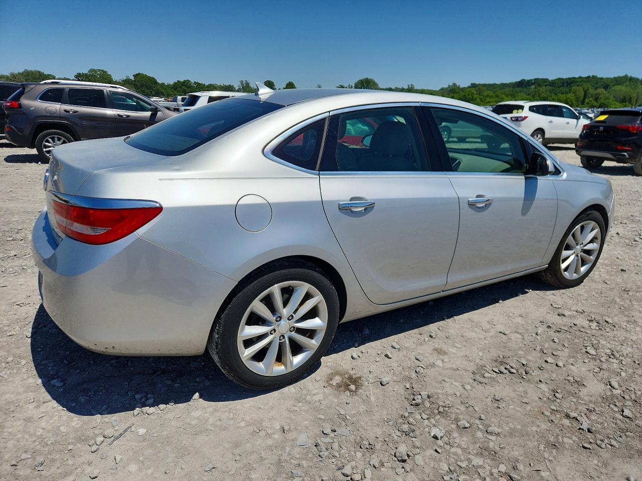 2012 Buick Verano Silver vin: 1G4PP5SK7C4188630