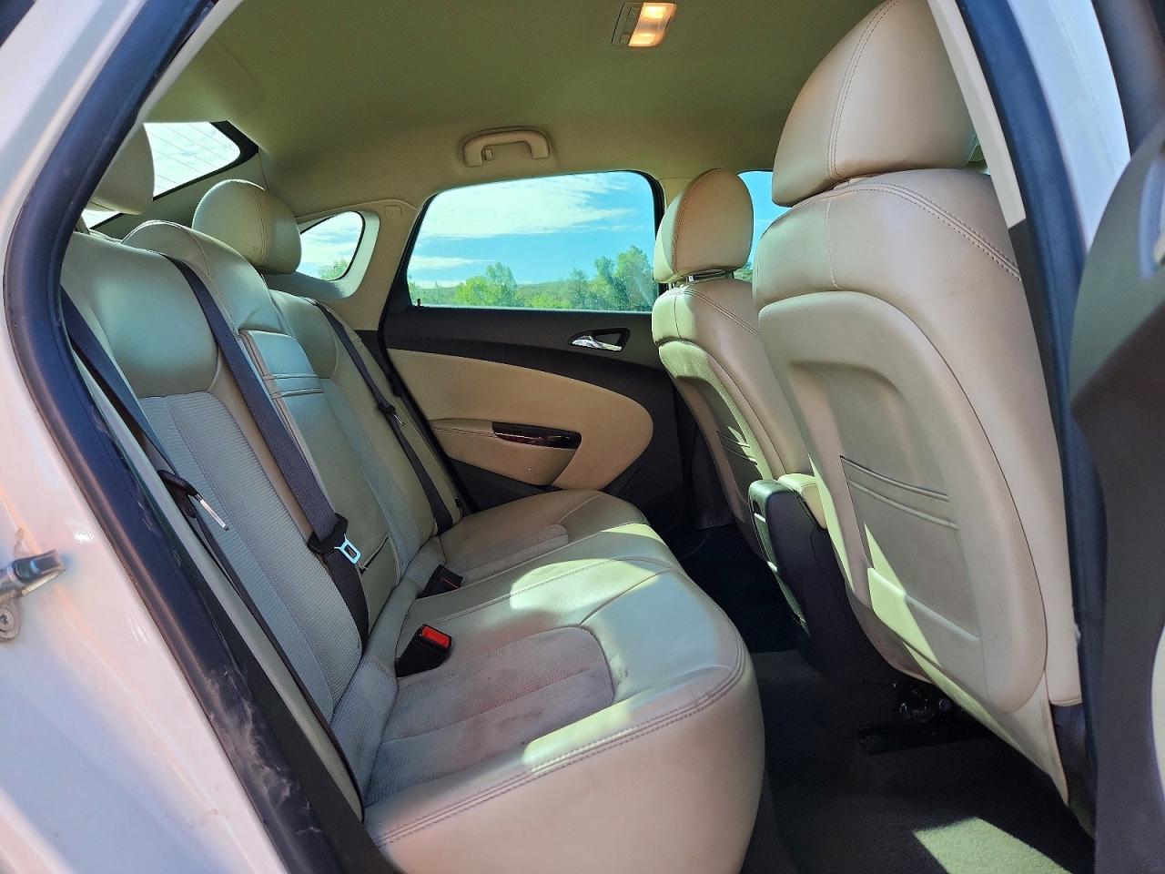 2013 Buick Verano White vin: 1G4PP5SK7D4142507