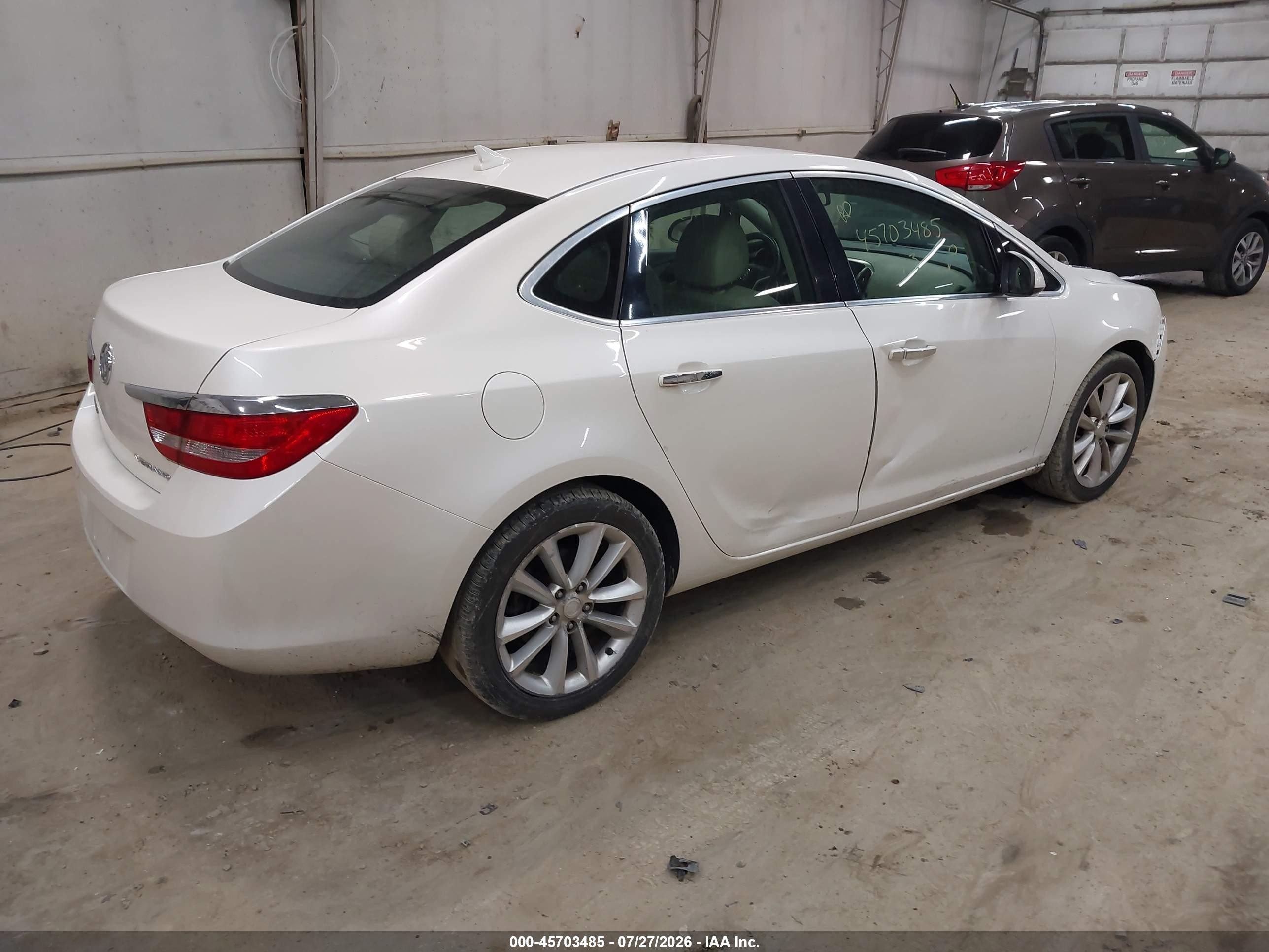 2013 Buick Verano White vin: 1G4PP5SK7D4244471