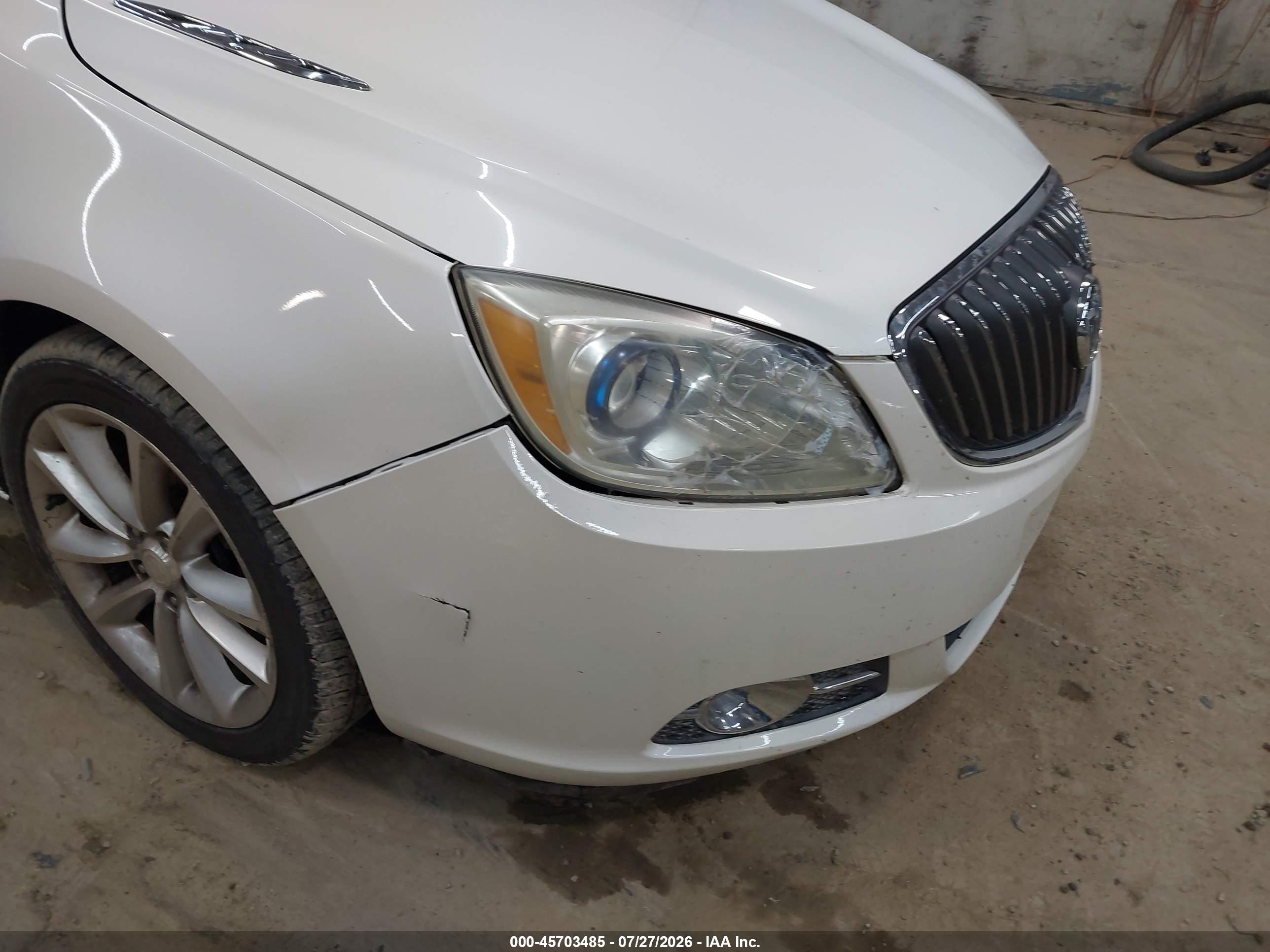 2013 Buick Verano White vin: 1G4PP5SK7D4244471