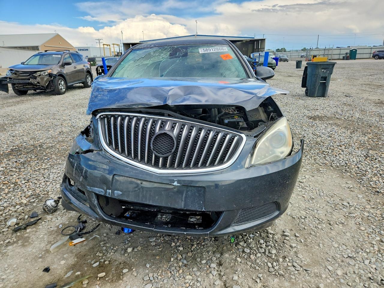 2015 Buick Verano Charcoal vin: 1G4PP5SK7F4107355