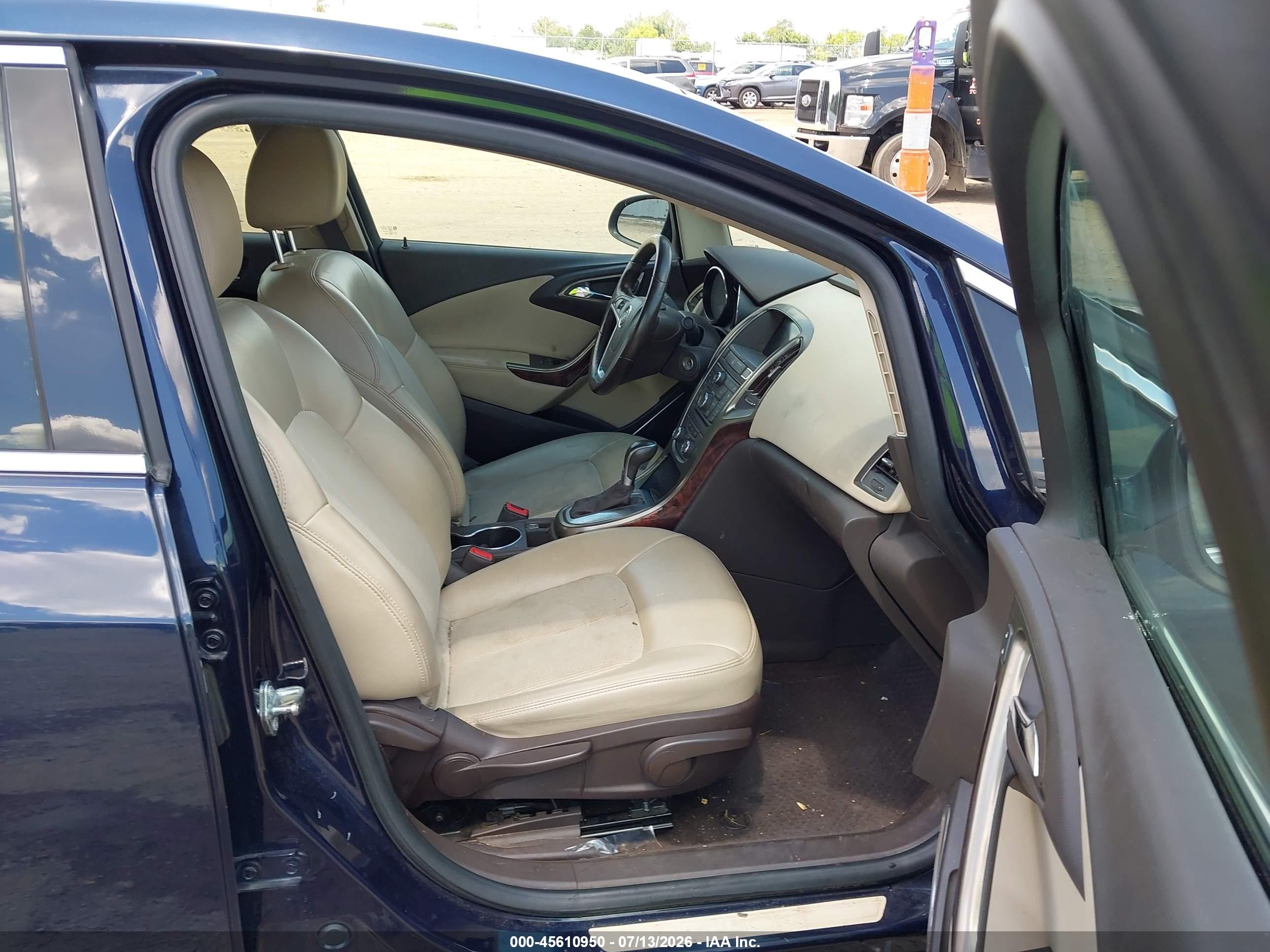 2015 Buick Verano   Dark Blue vin: 1G4PP5SK7F4214714