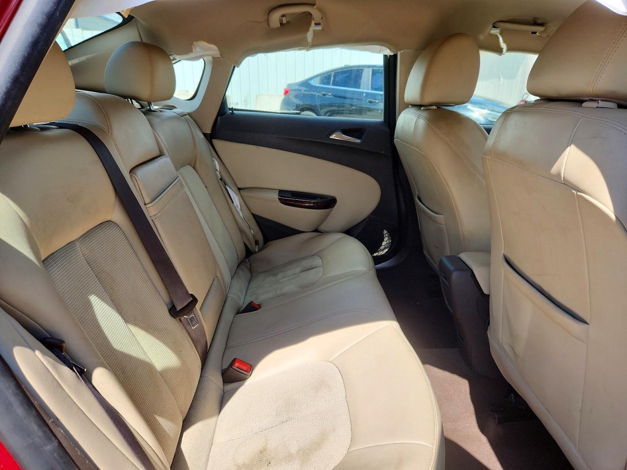 2015 Buick Verano Red vin: 1G4PP5SK7F4216480