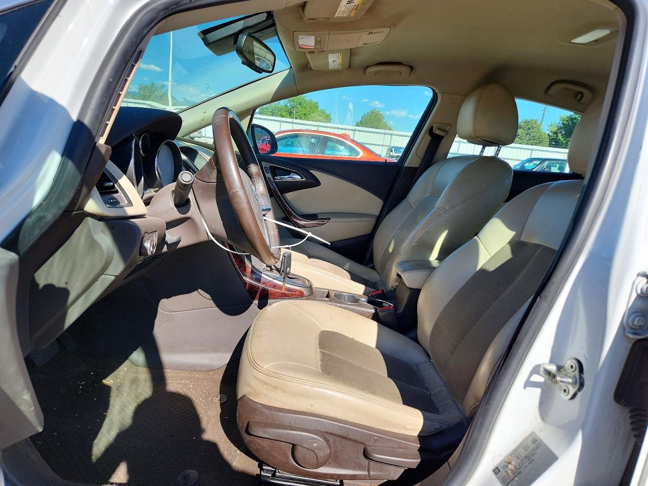 2015 Buick Verano White vin: 1G4PP5SK7F4217533
