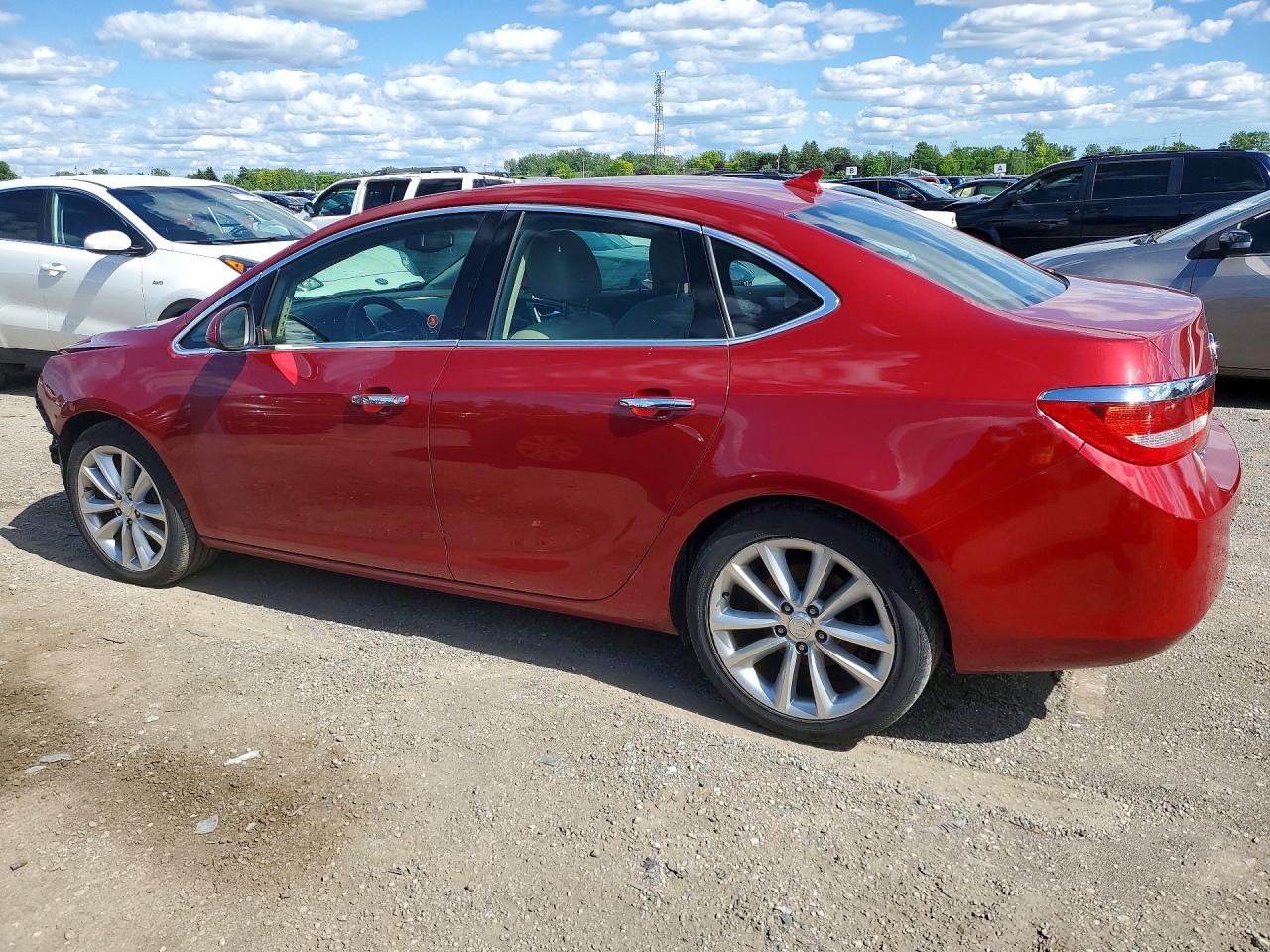 2012 Buick Verano Red vin: 1G4PP5SK8C4223644