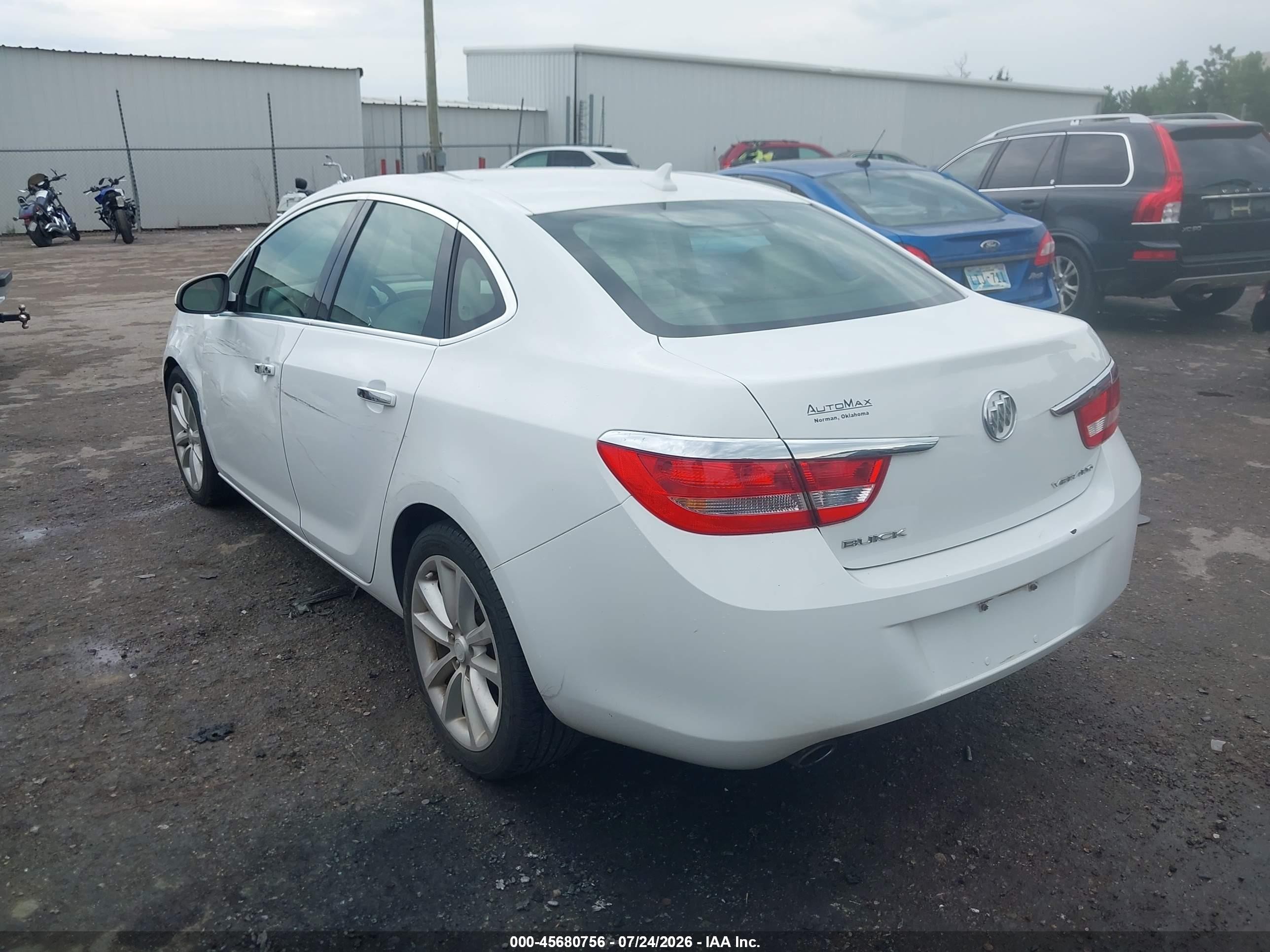 2013 Buick Verano   White vin: 1G4PP5SK8D4165469