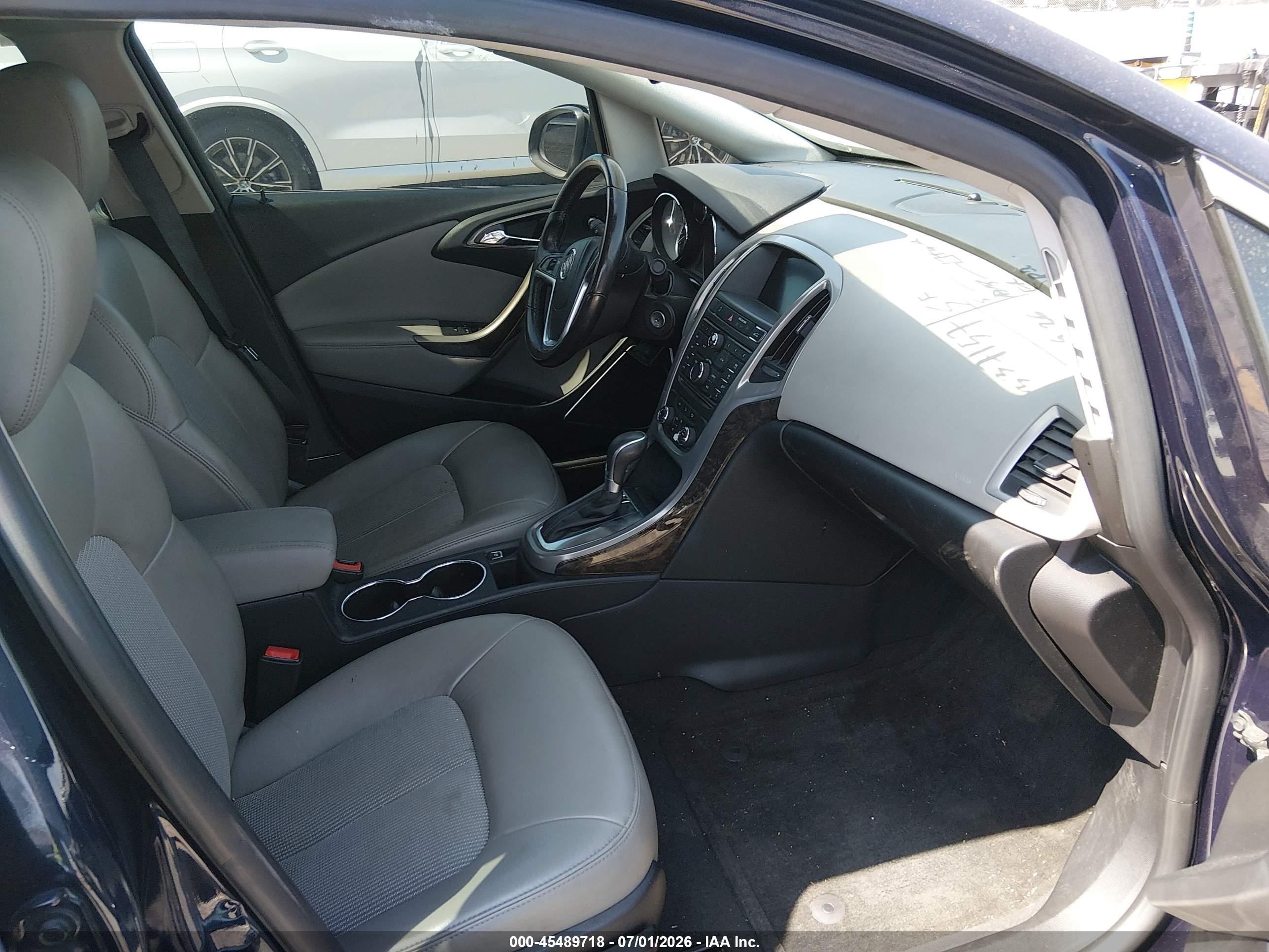 2015 Buick Verano   Blue vin: 1G4PP5SK8F4112001