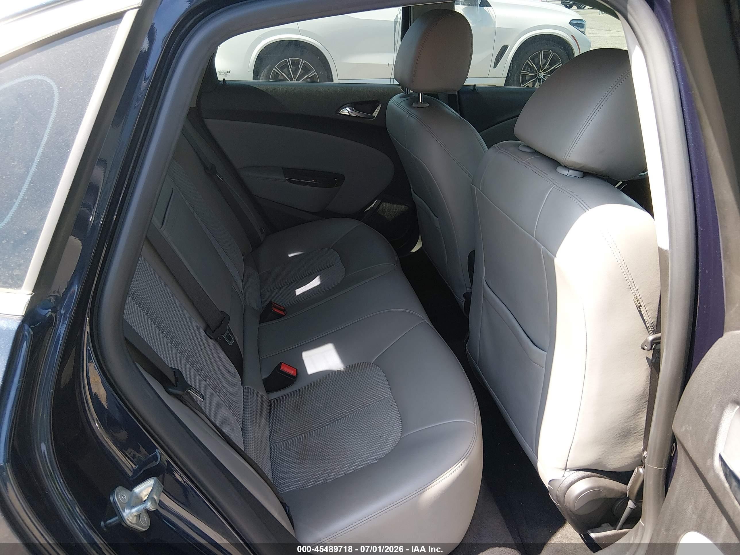 2015 Buick Verano   Blue vin: 1G4PP5SK8F4112001