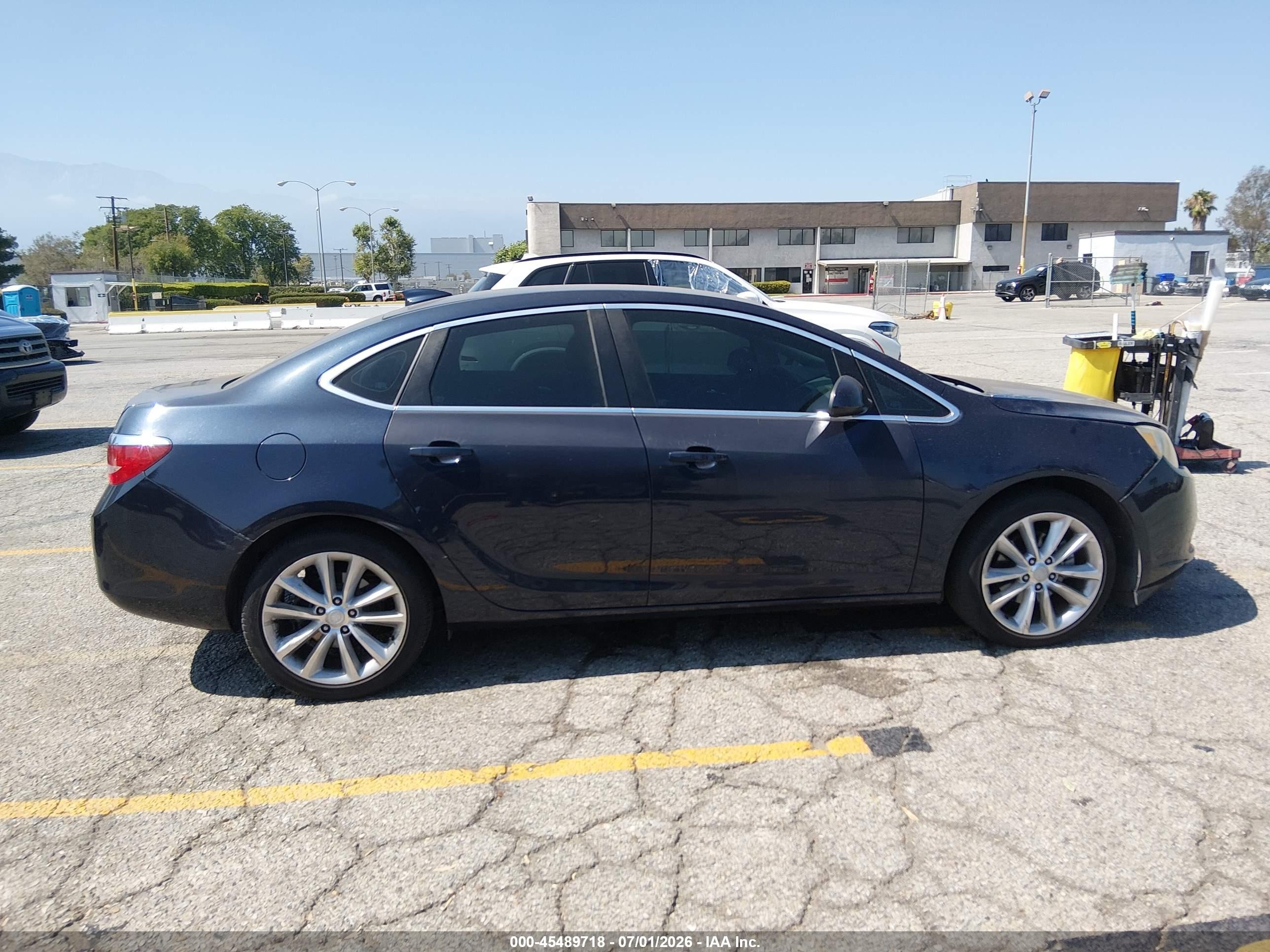 2015 Buick Verano   Blue vin: 1G4PP5SK8F4112001