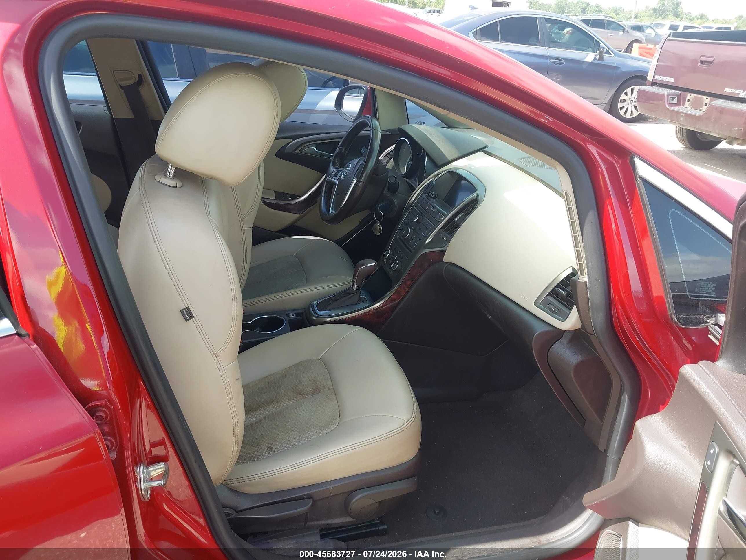 2015 Buick Verano   Burgundy vin: 1G4PP5SK8F4145368