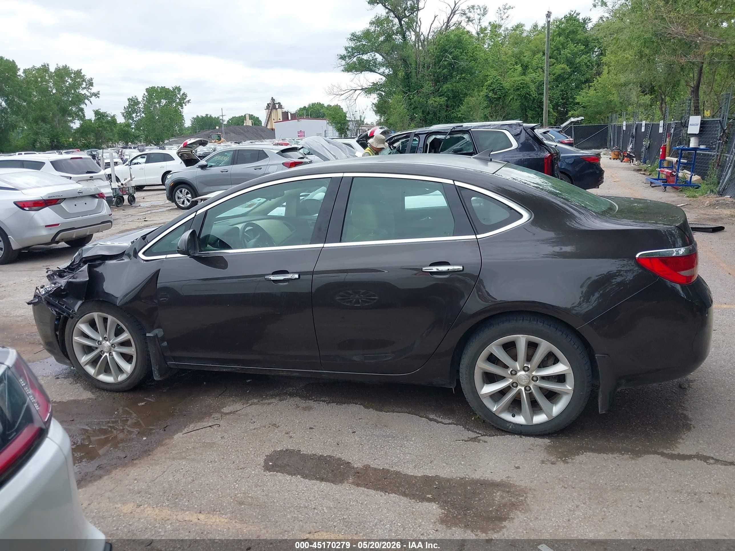 2012 Buick Verano   Brown vin: 1G4PP5SK9C4232109