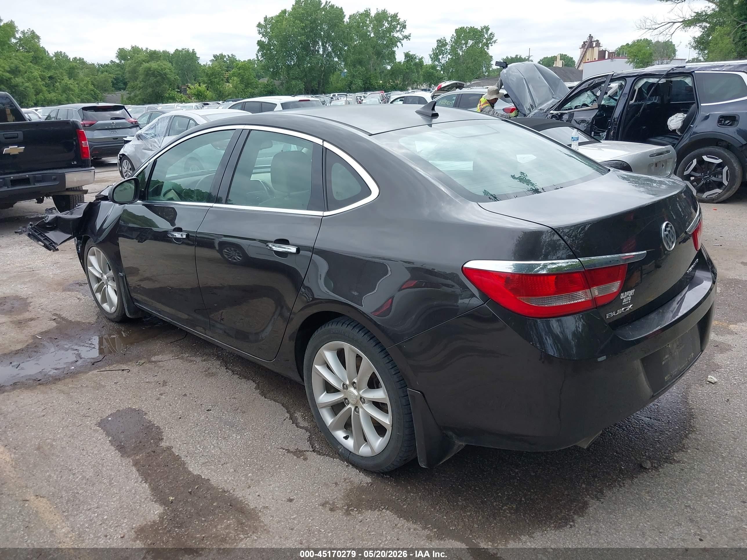 2012 Buick Verano   Brown vin: 1G4PP5SK9C4232109