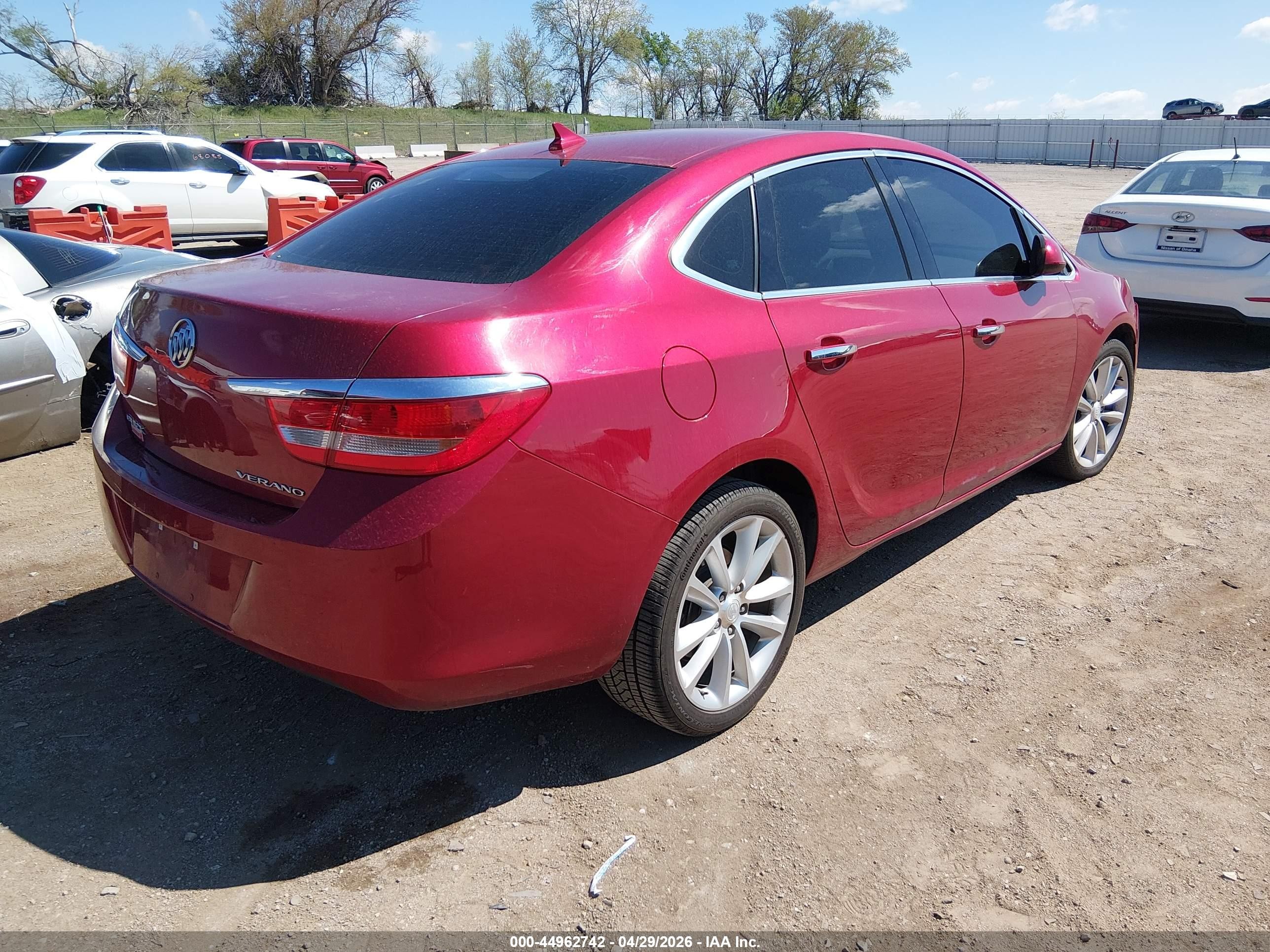 2013 Buick Verano   Red vin: 1G4PP5SK9D4156389