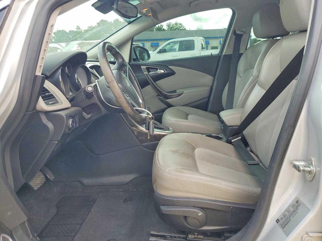 2013 Buick Verano Silver vin: 1G4PP5SK9D4230197