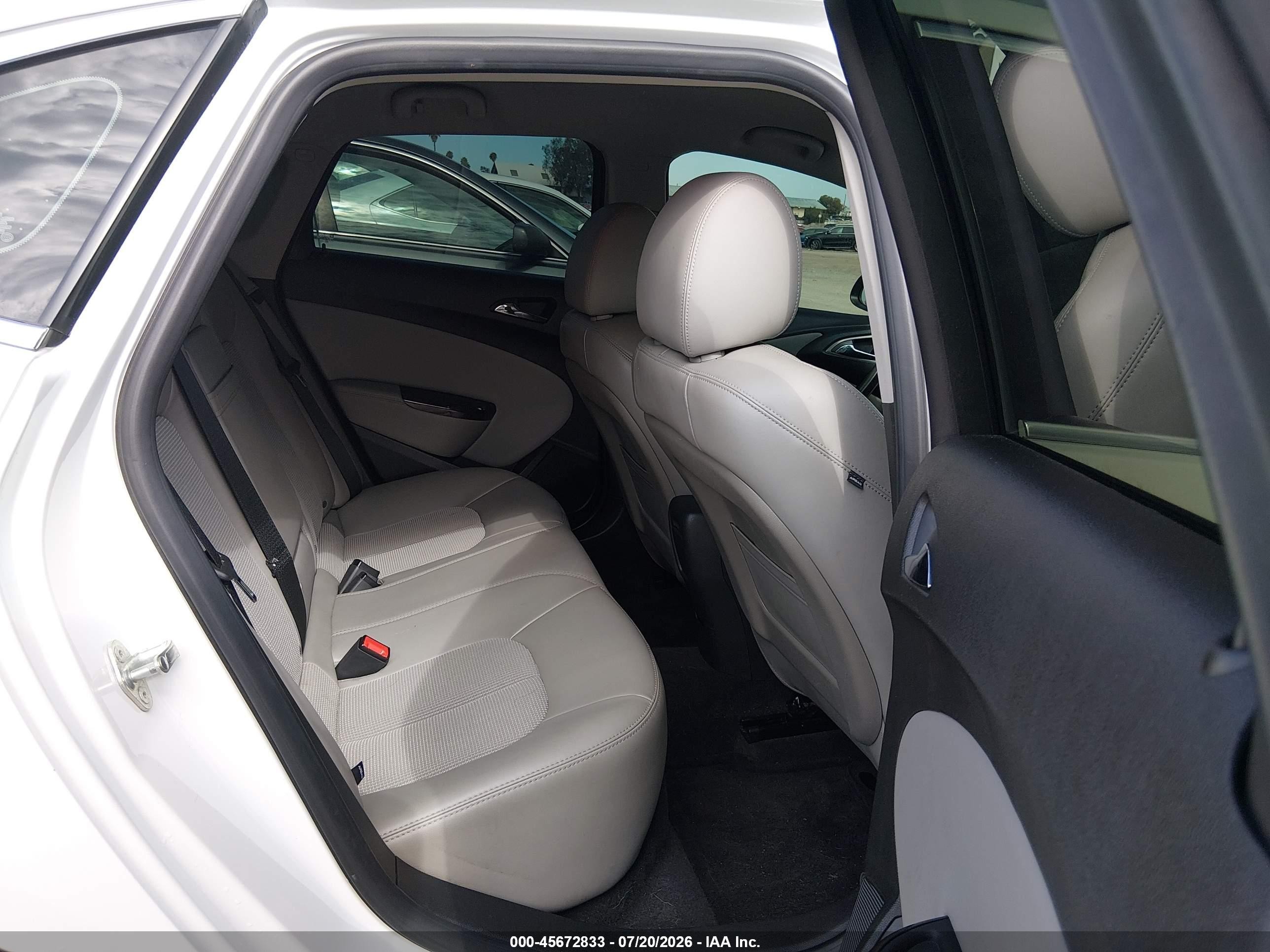 2013 Buick Verano   White vin: 1G4PP5SK9D4255925