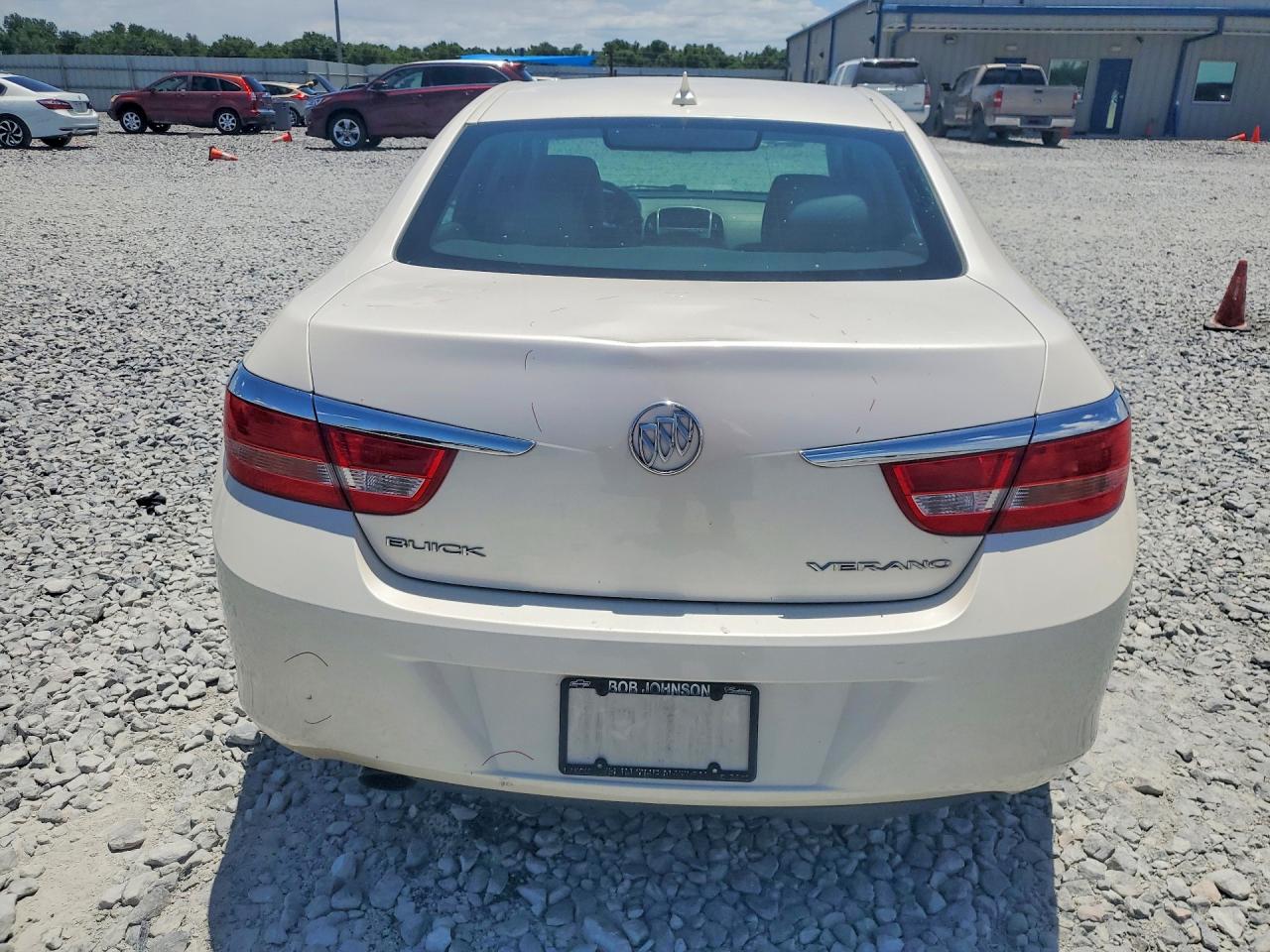 2014 Buick Verano White vin: 1G4PP5SK9E4142252