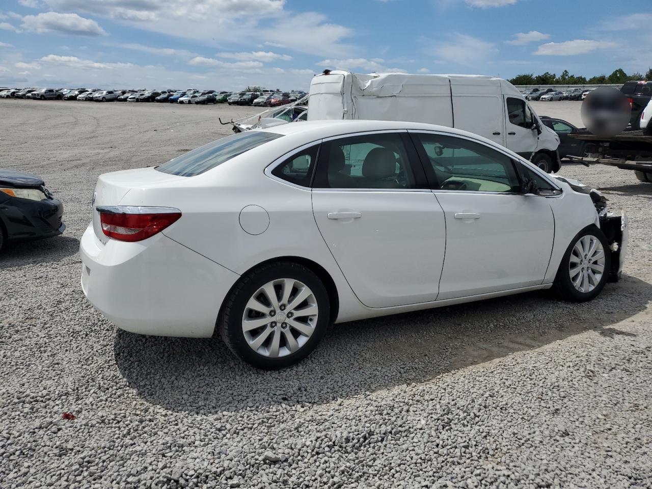 2015 Buick Verano White vin: 1G4PP5SK9F4168903