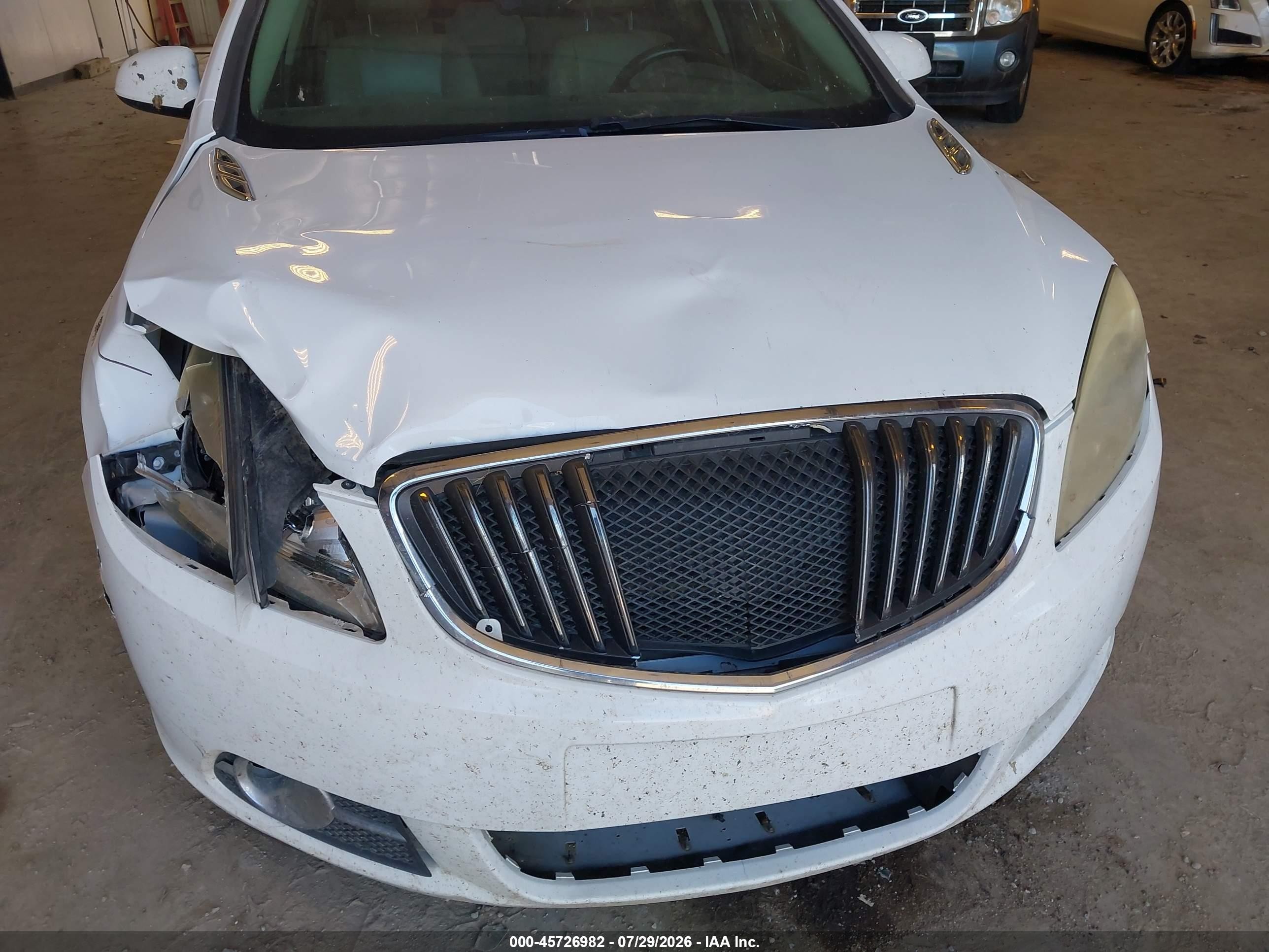 2013 Buick Verano   White vin: 1G4PP5SKXD4150195