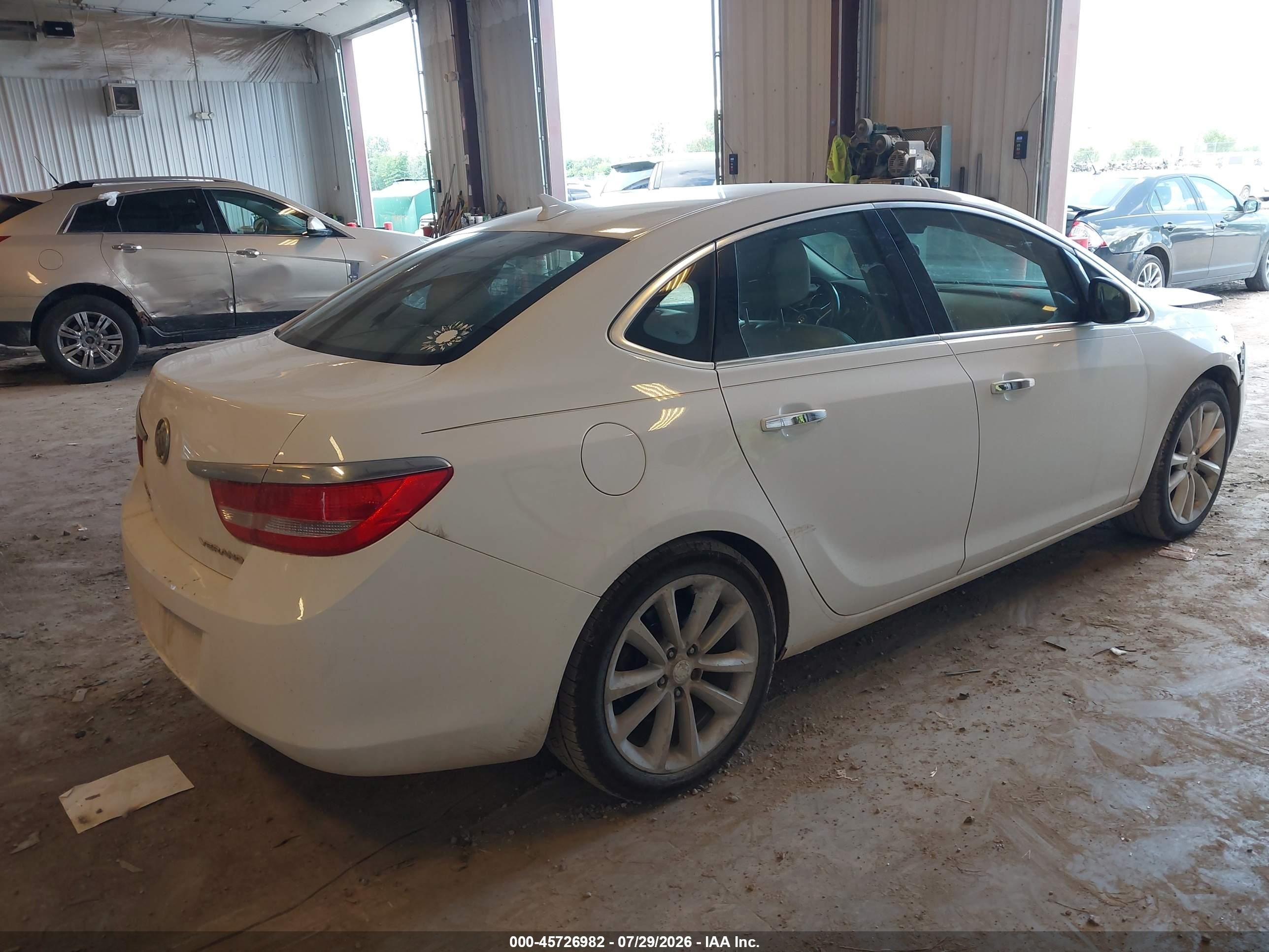 2013 Buick Verano   White vin: 1G4PP5SKXD4150195