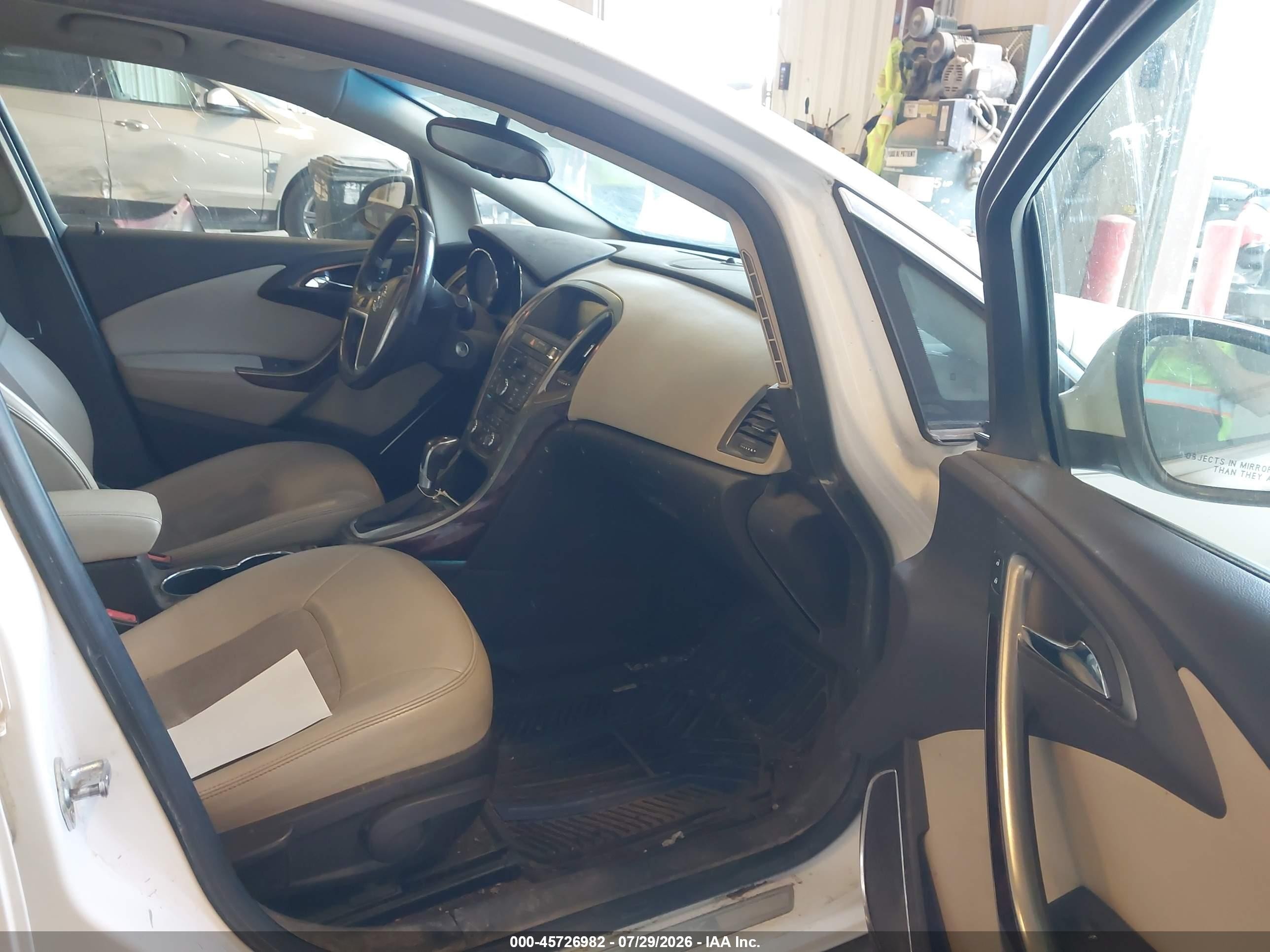 2013 Buick Verano   White vin: 1G4PP5SKXD4150195
