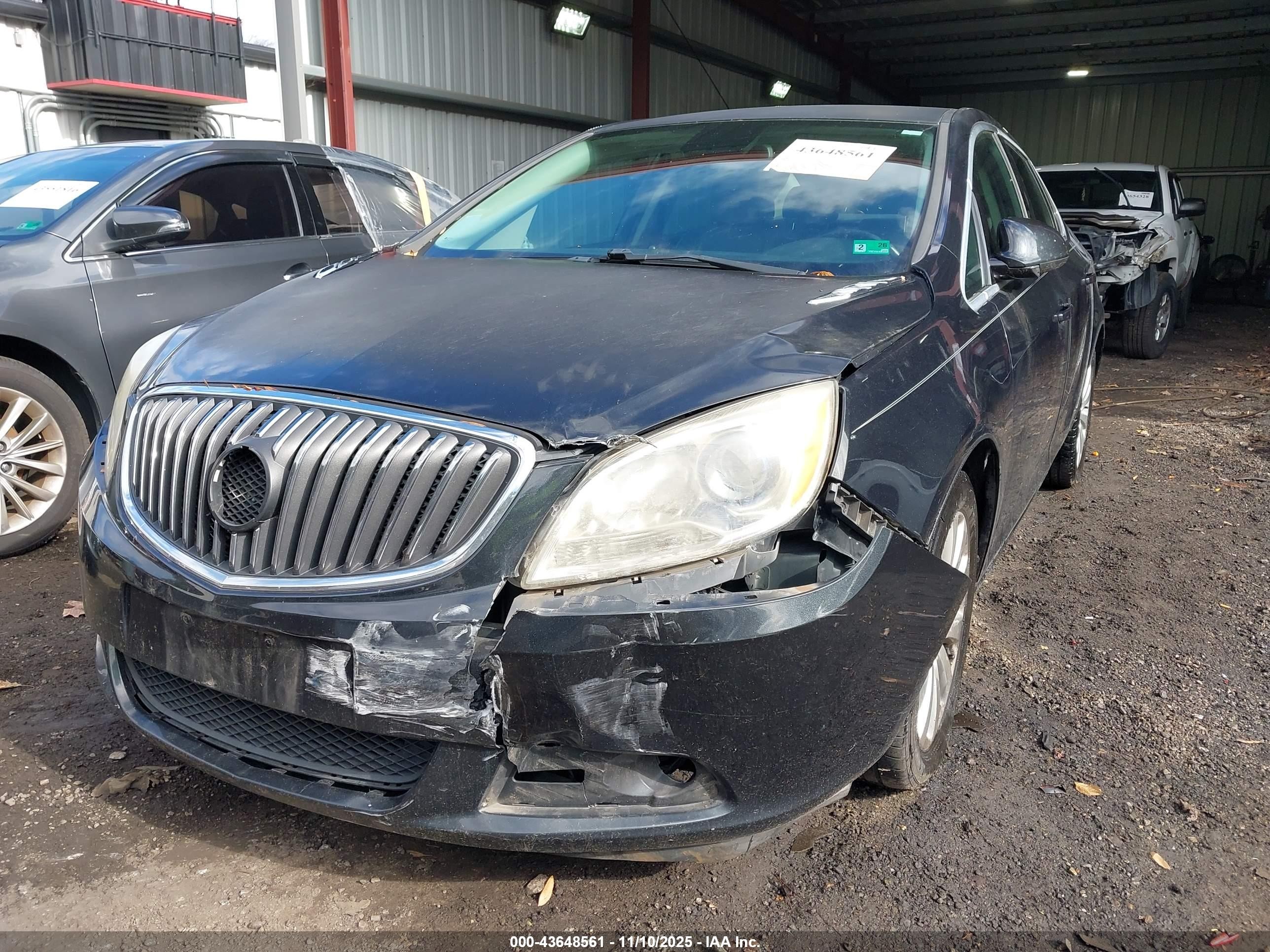 2015 Buick Verano   Черный vin: 1G4PP5SKXF4160907