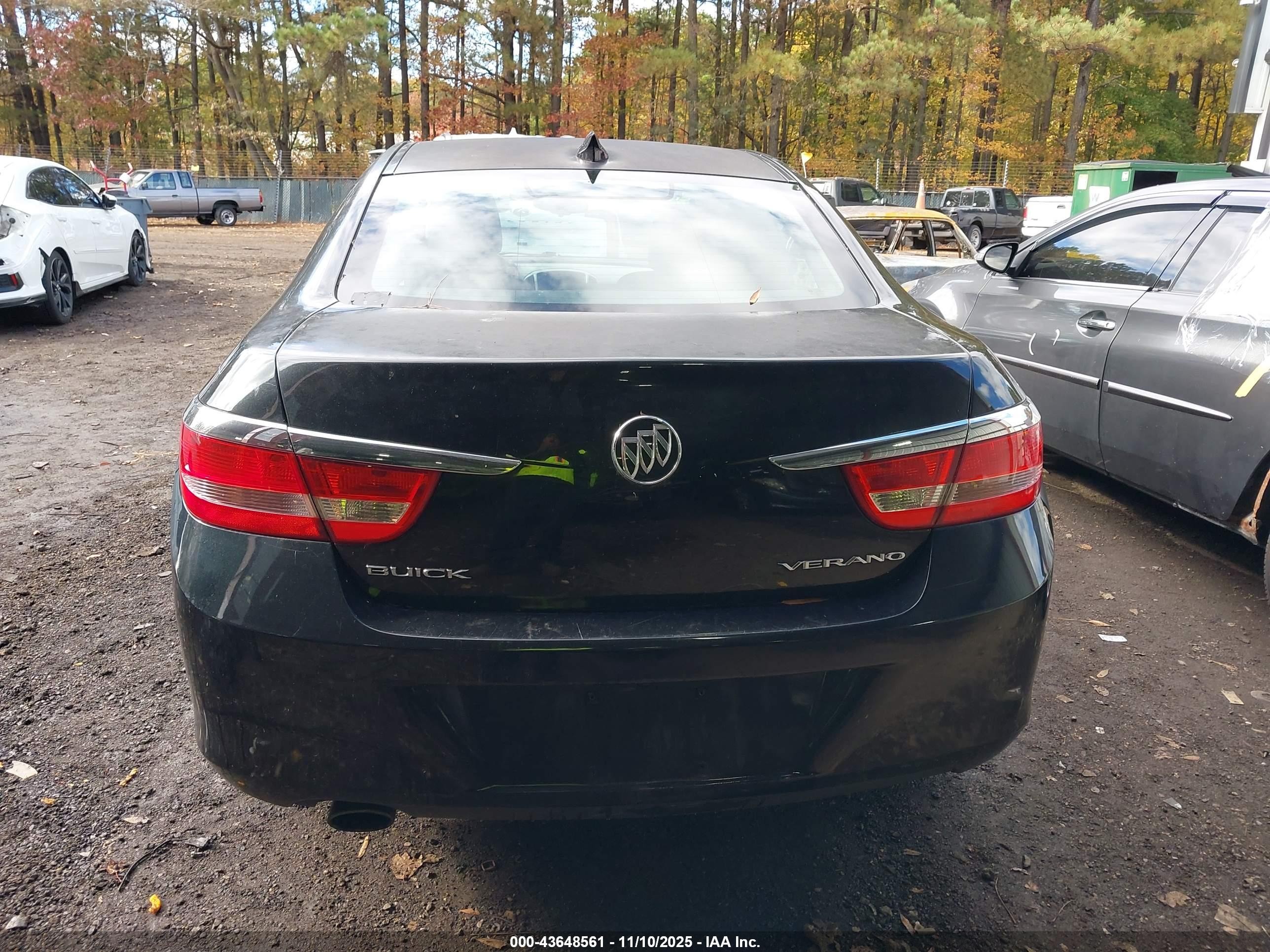 2015 Buick Verano   Черный vin: 1G4PP5SKXF4160907