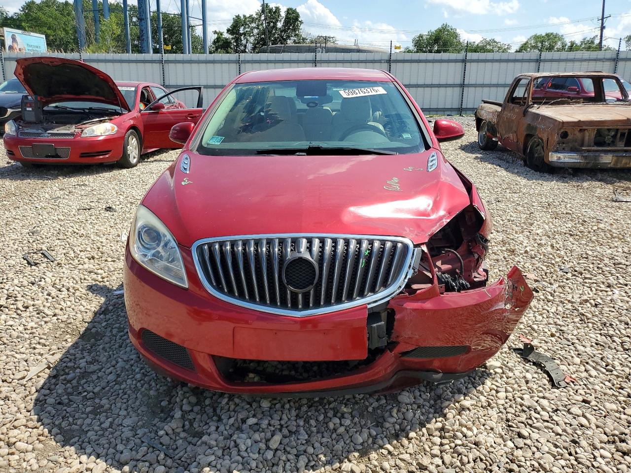 2015 Buick Verano Red vin: 1G4PP5SKXF4210592