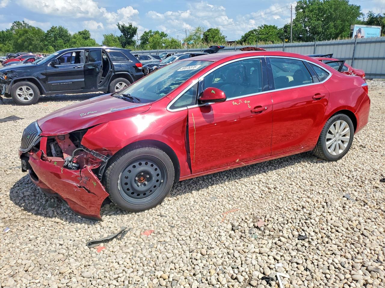 2015 Buick Verano Red vin: 1G4PP5SKXF4210592