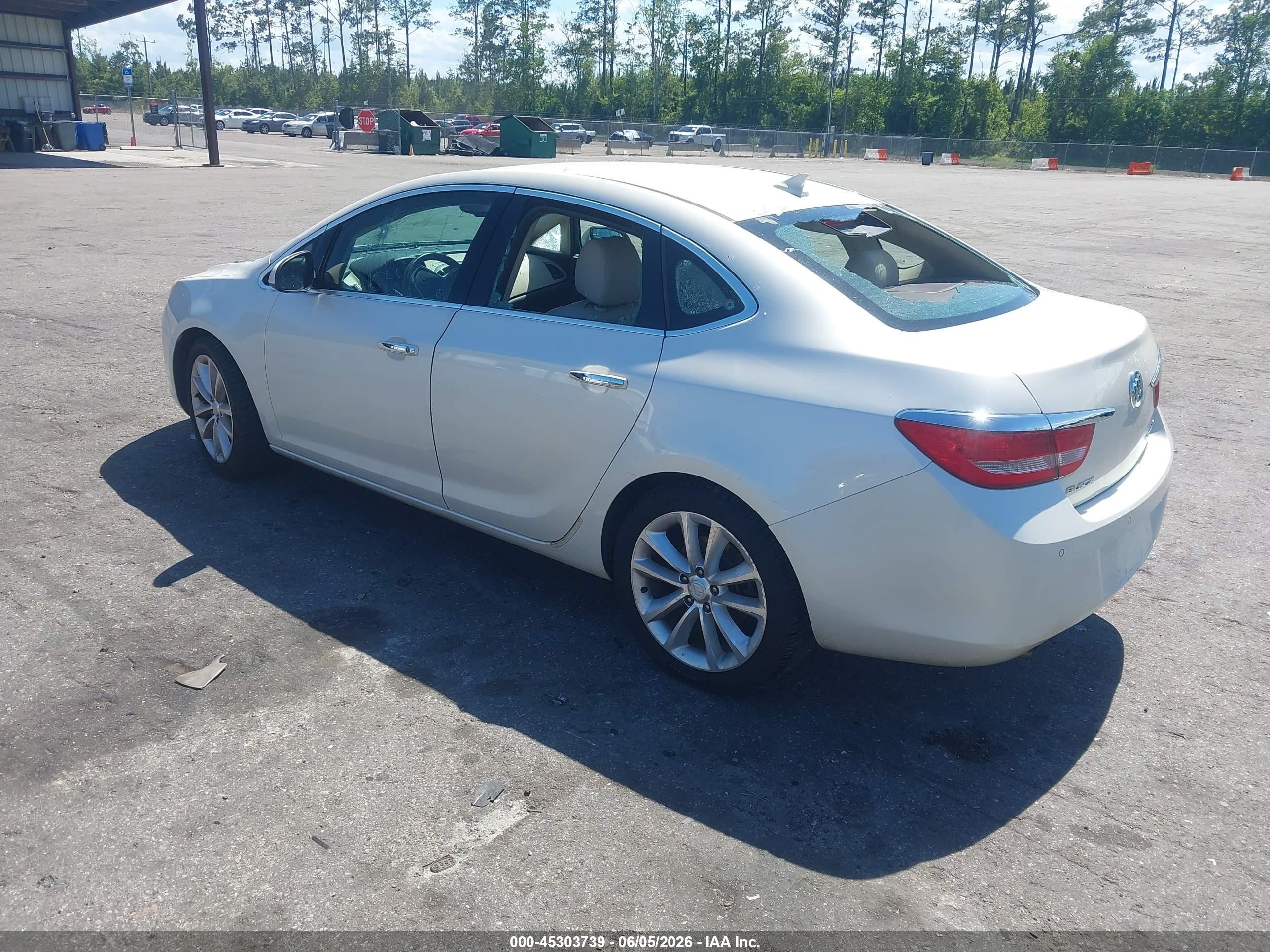 2014 Buick Verano Convenience Group Cream vin: 1G4PR5SK0E4193357