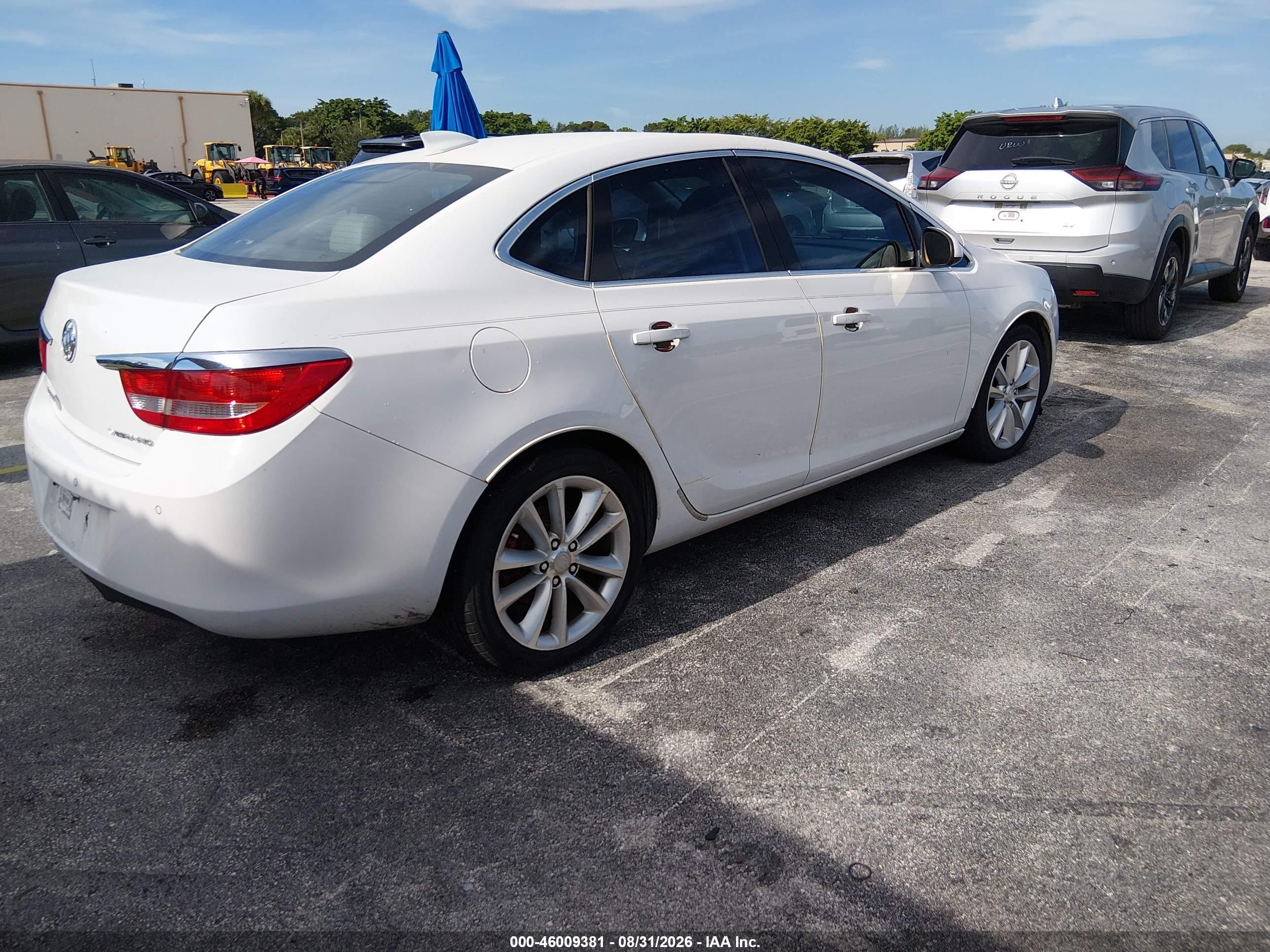 2015 Buick Verano Convenience Group White vin: 1G4PR5SK0F4163146