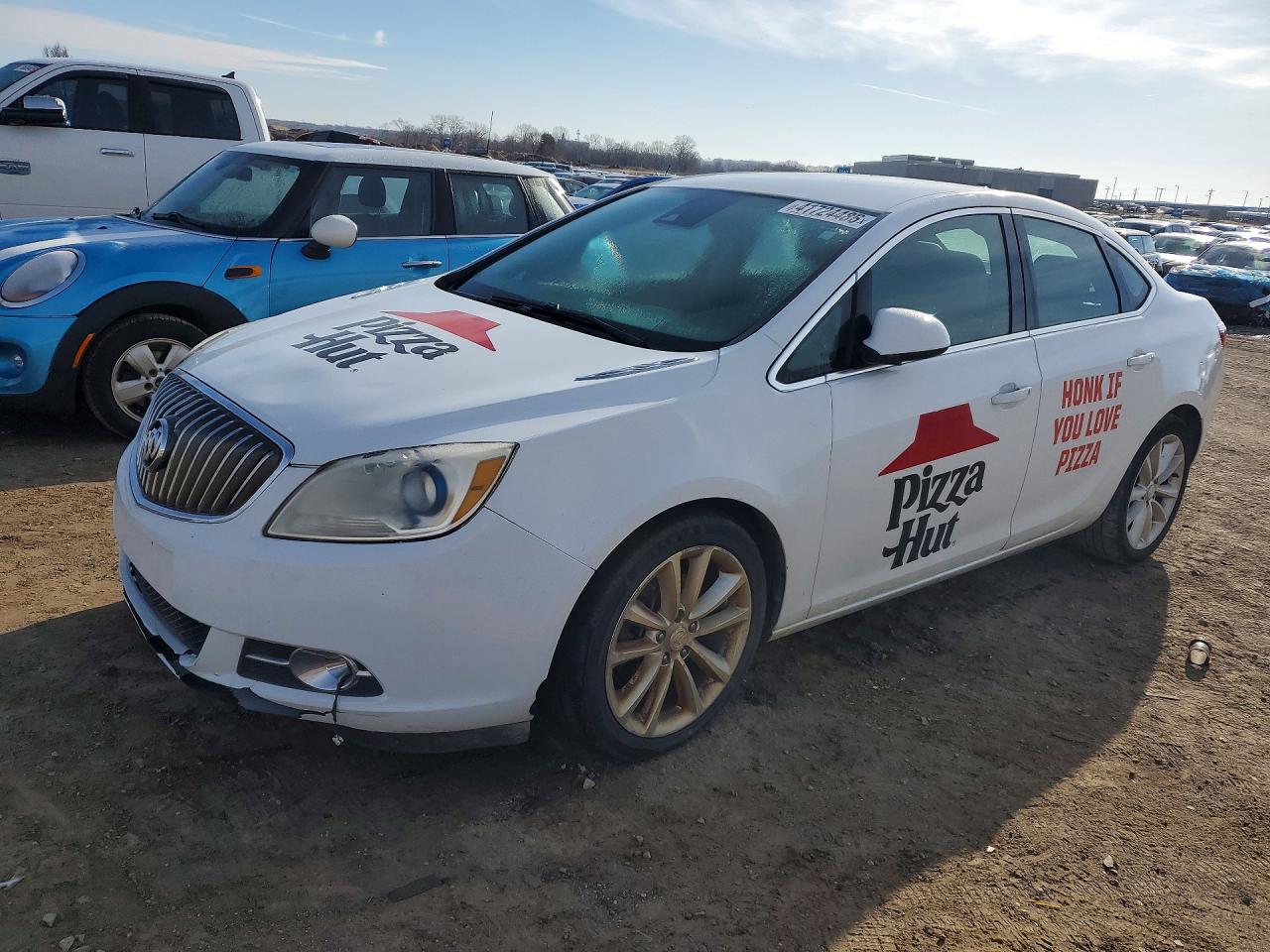 2015 Buick Verano Convenience White vin: 1G4PR5SK1F4186029