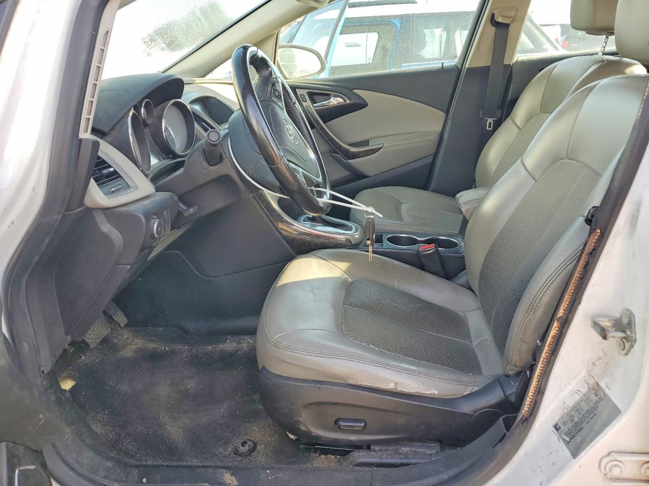 2015 Buick Verano Convenience White vin: 1G4PR5SK1F4186029