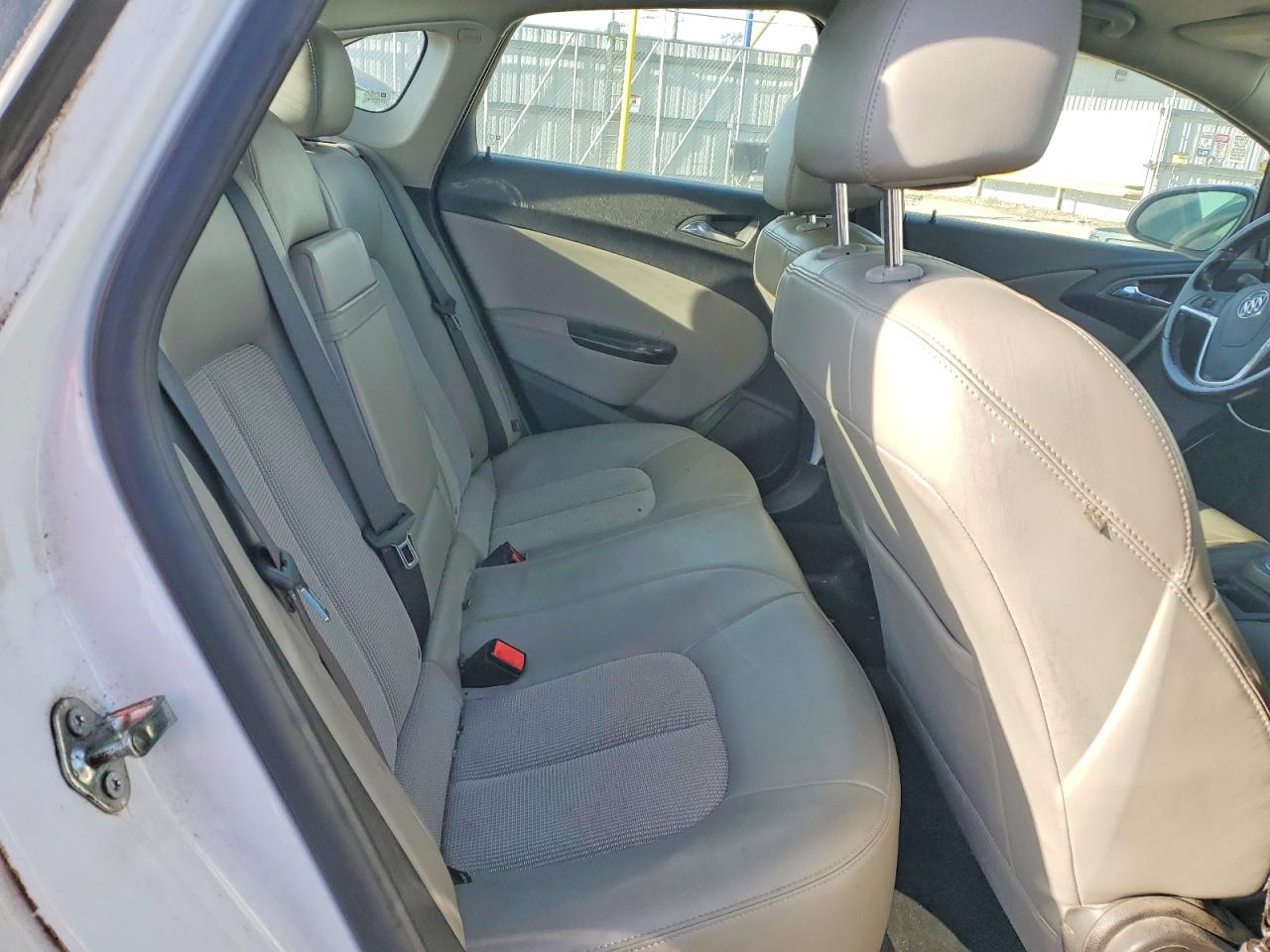 2015 Buick Verano Convenience White vin: 1G4PR5SK1F4186029