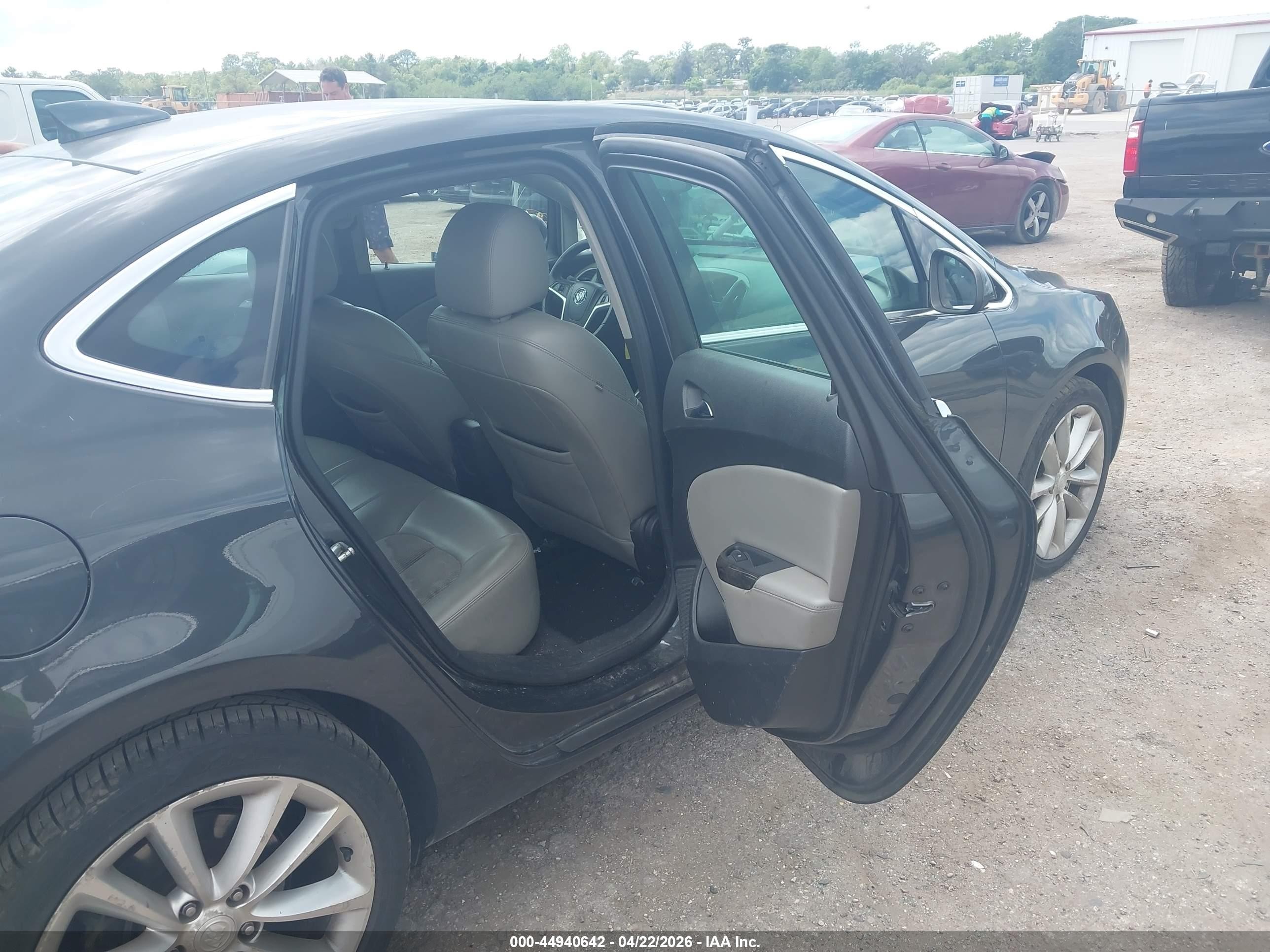 2015 Buick Verano Convenience Group Gray vin: 1G4PR5SK1F4210152