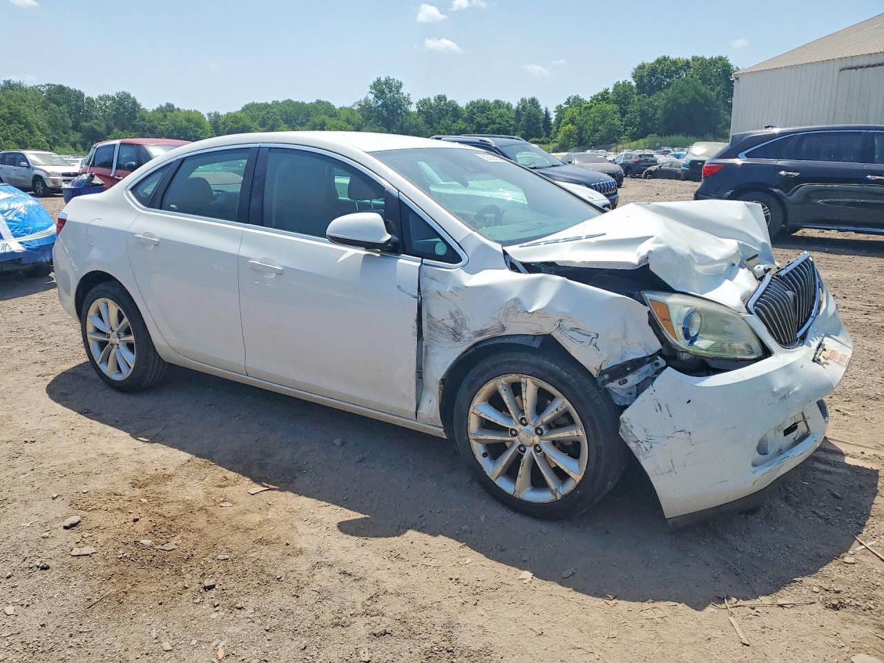 2015 Buick Verano Convenience White vin: 1G4PR5SK1F4210863