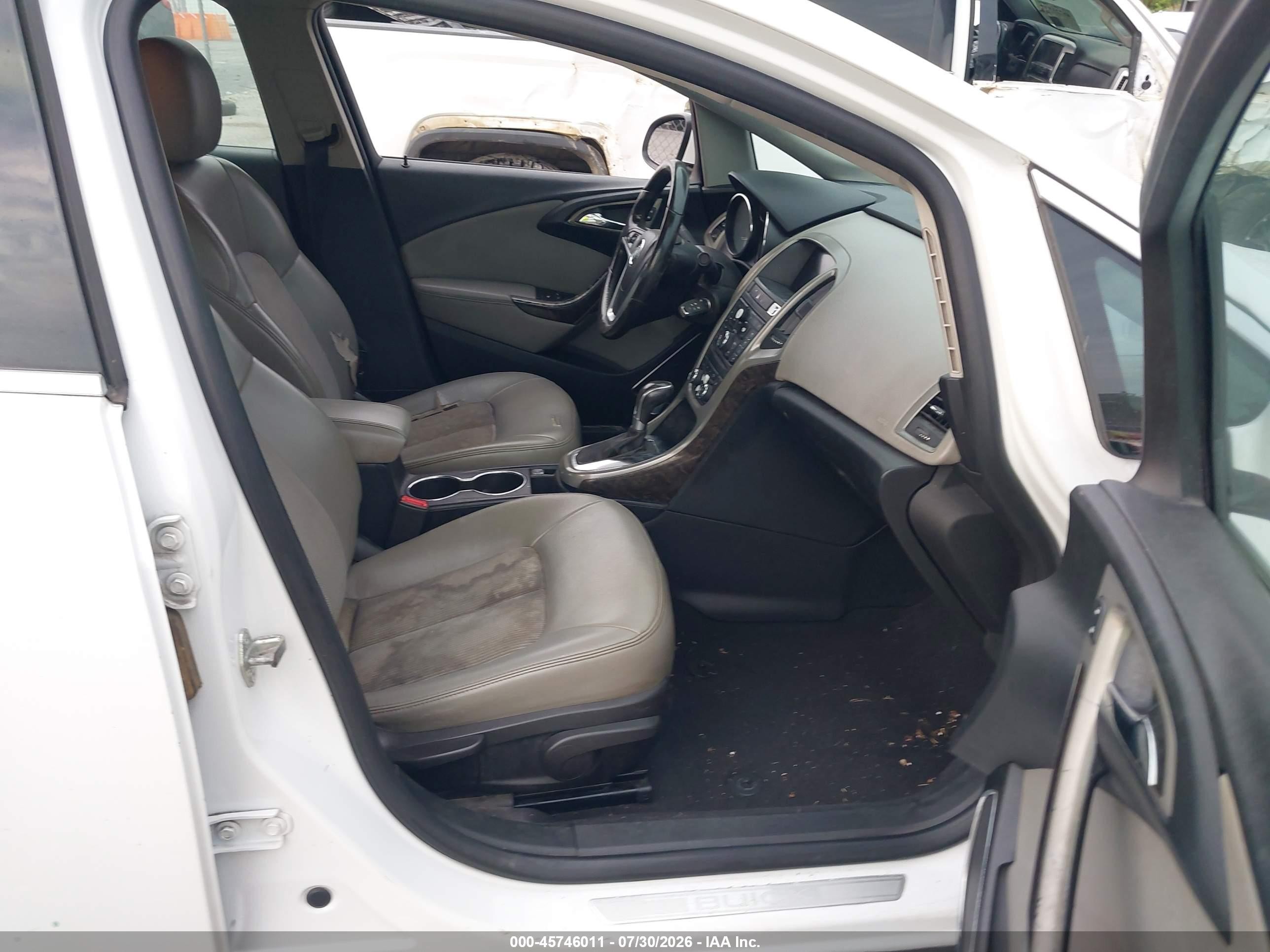2014 Buick Verano Convenience Group White vin: 1G4PR5SK2E4106025