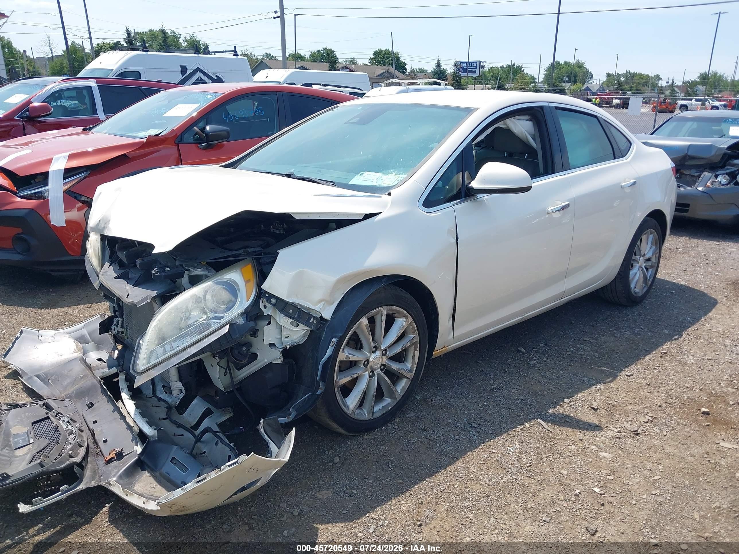2014 Buick Verano Convenience Group White vin: 1G4PR5SK2E4108681