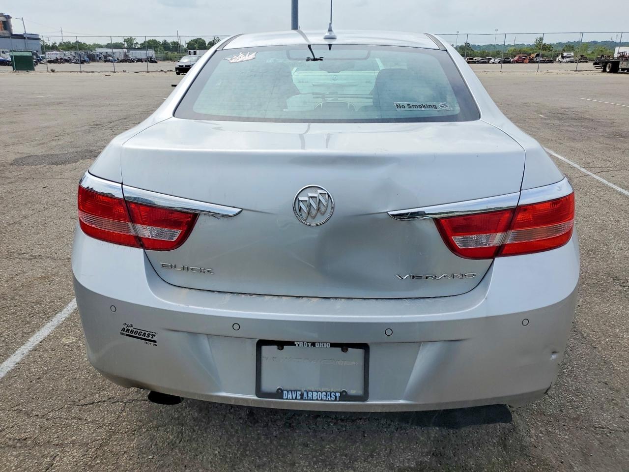 2014 Buick Verano Convenience Silver vin: 1G4PR5SK2E4170162