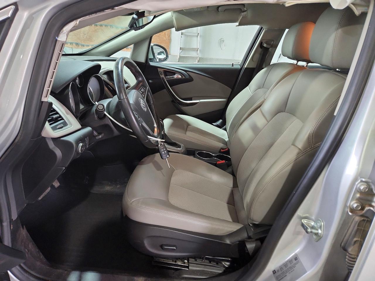 2014 Buick Verano Convenience Silver vin: 1G4PR5SK2E4190055