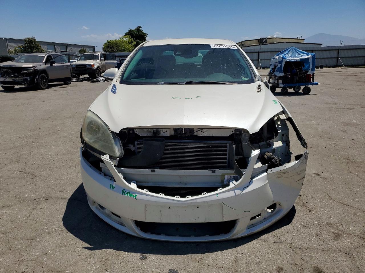 2015 Buick Verano Convenience White vin: 1G4PR5SK2F4184807