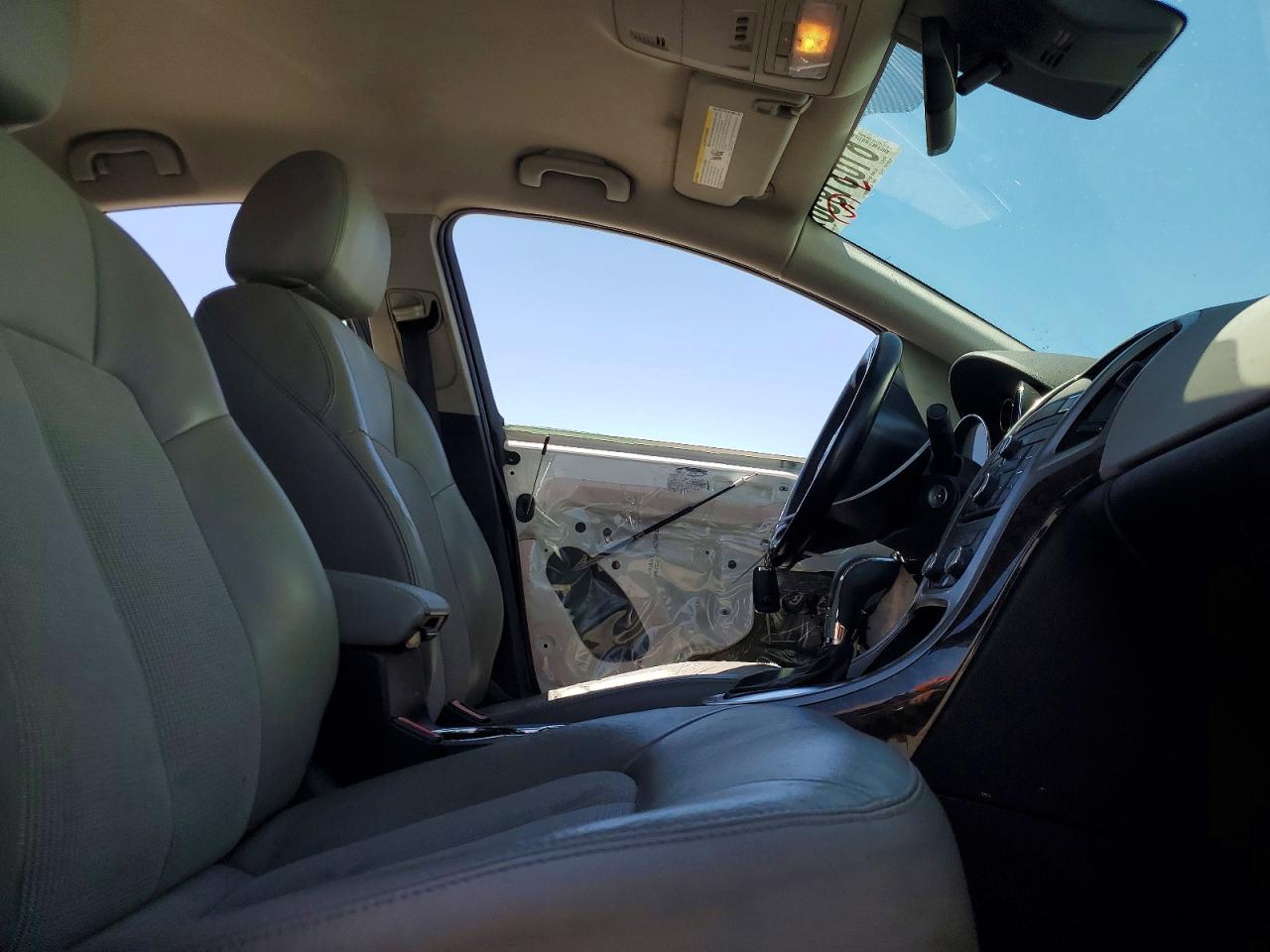 2015 Buick Verano Convenience White vin: 1G4PR5SK2F4184807