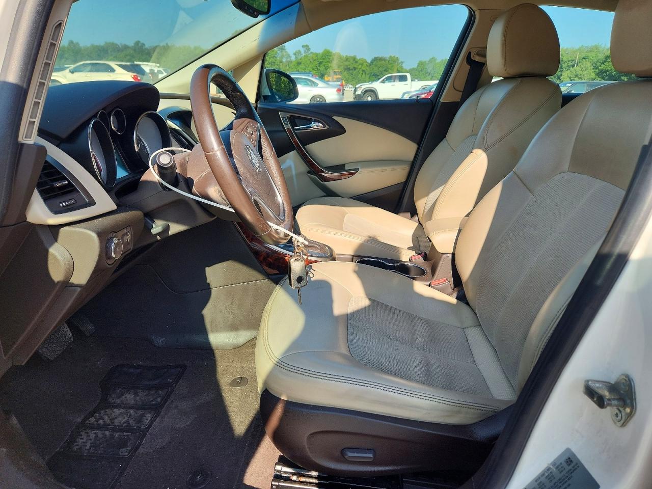 2012 Buick Verano Convenience Beige vin: 1G4PR5SK3C4152900
