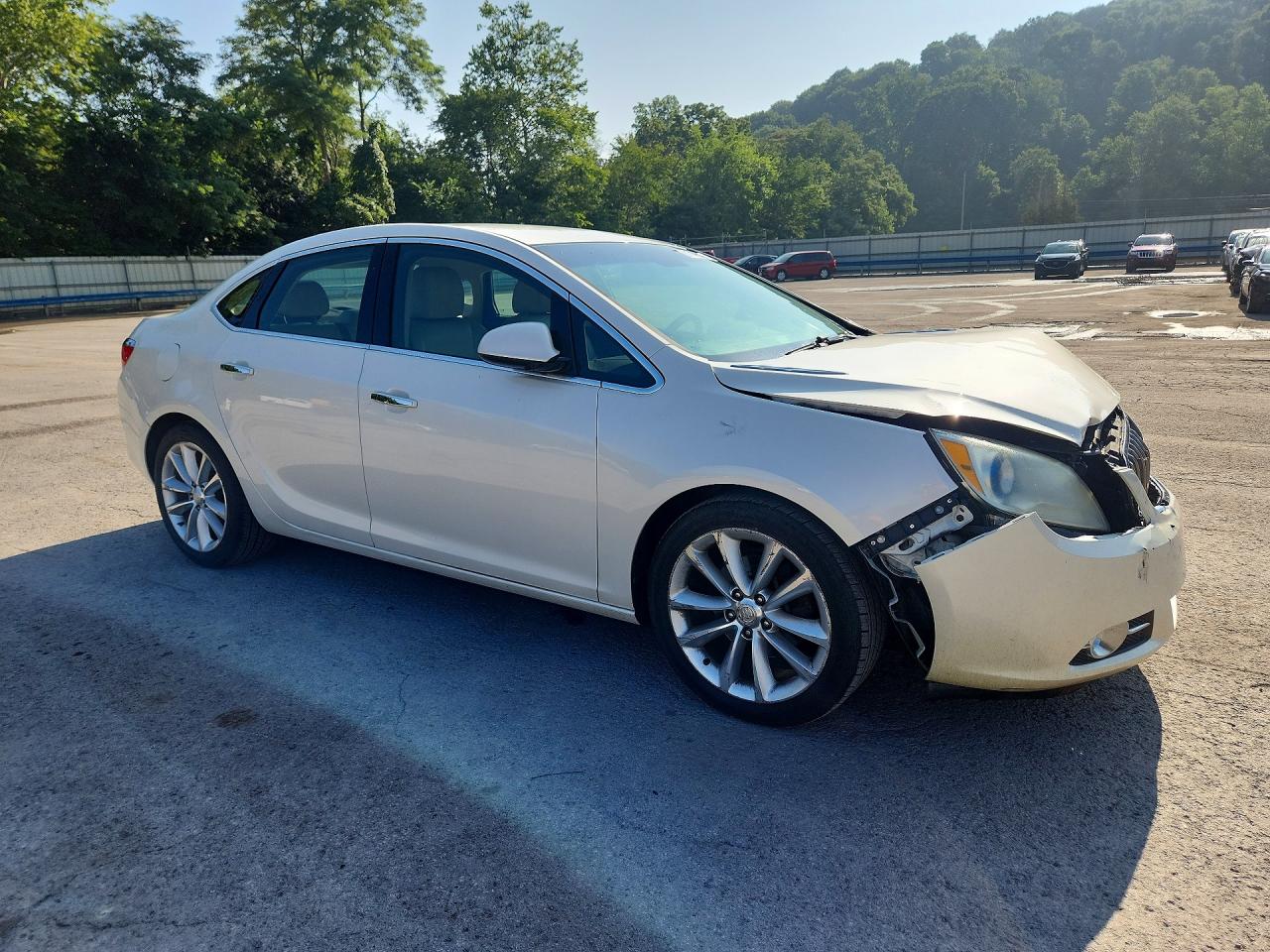 2012 Buick Verano Convenience Beige vin: 1G4PR5SK3C4152900